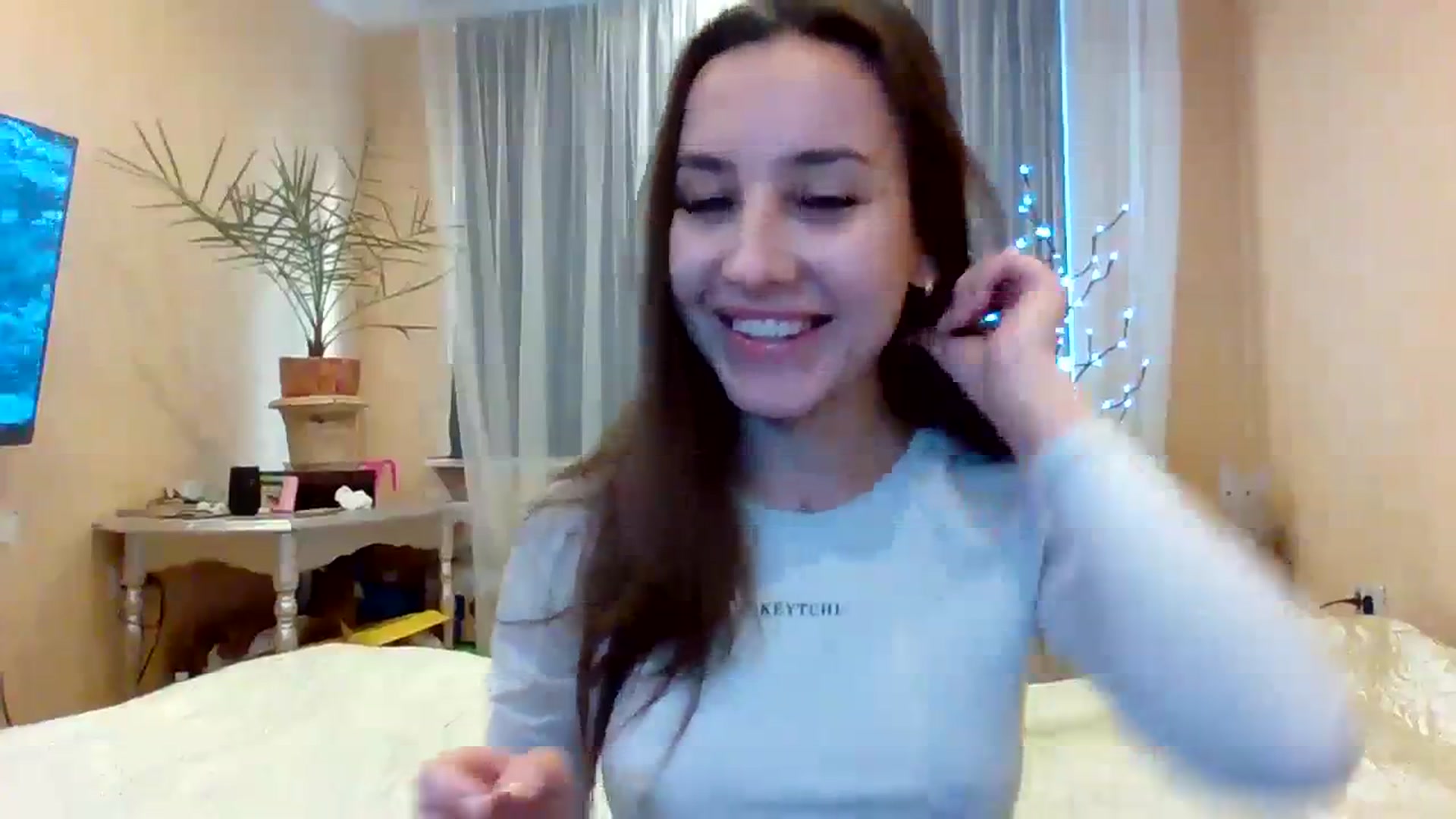 Gallery image thumbnail from Wild_kitten_'s myfreecams stream on, 12/11/2023, 05:13 image 6 of 20
