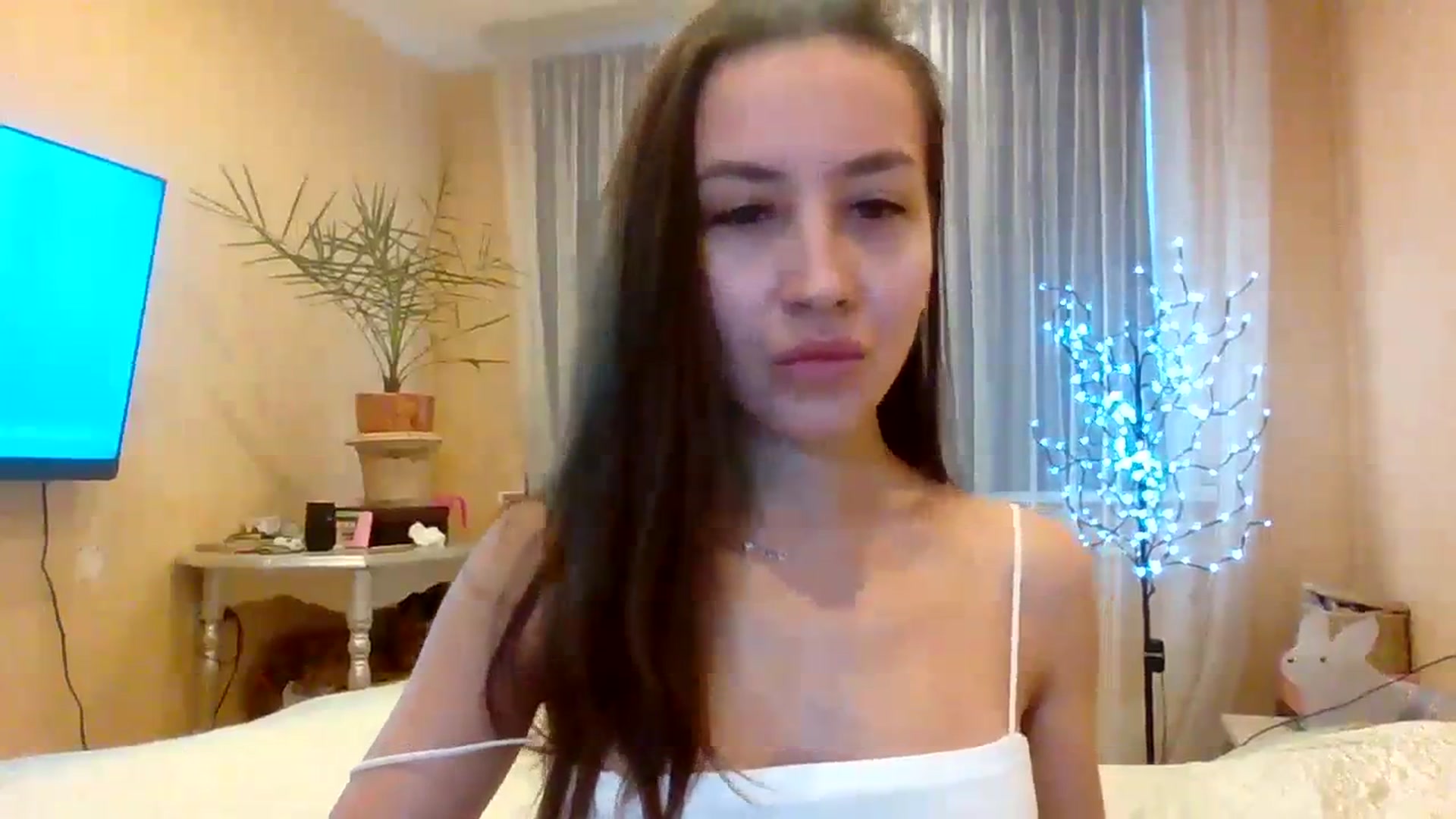 Gallery image thumbnail from Wild_kitten_'s myfreecams stream on, 12/16/2023, 04:29 image 7 of 20