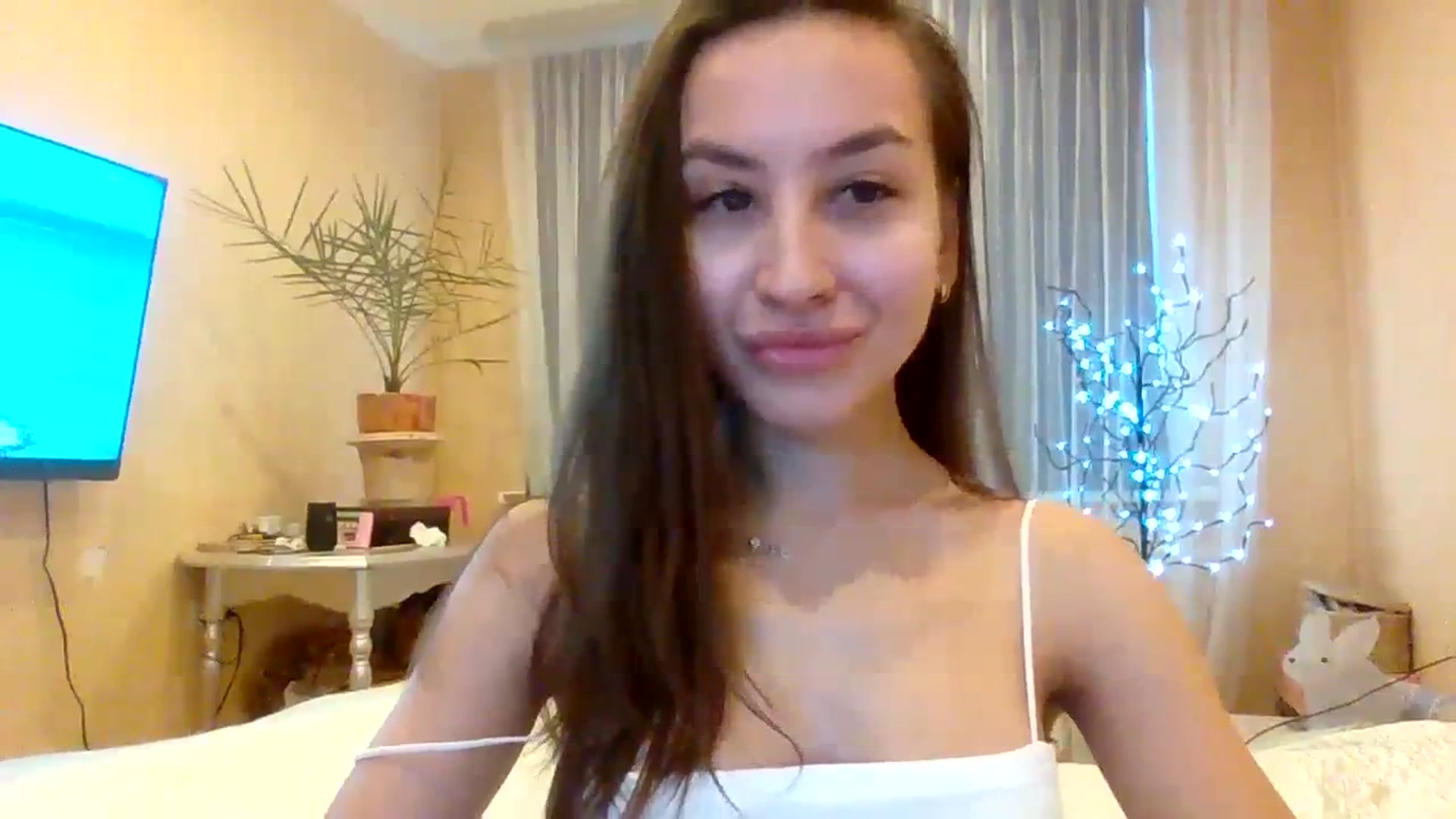 Gallery image thumbnail from Wild_kitten_'s myfreecams stream on, 12/16/2023, 04:29 image 5 of 20
