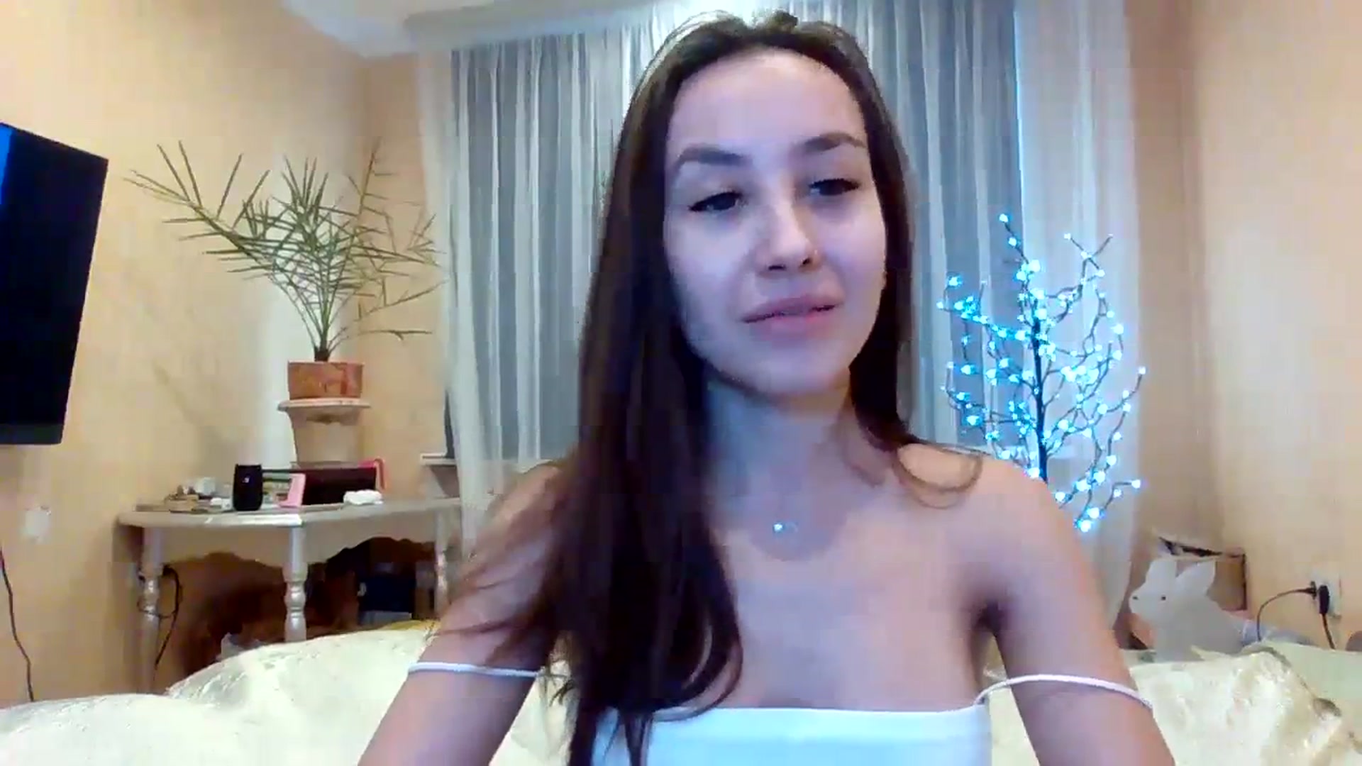 Gallery image thumbnail from Wild_kitten_'s myfreecams stream on, 12/21/2023, 04:23 image 9 of 20