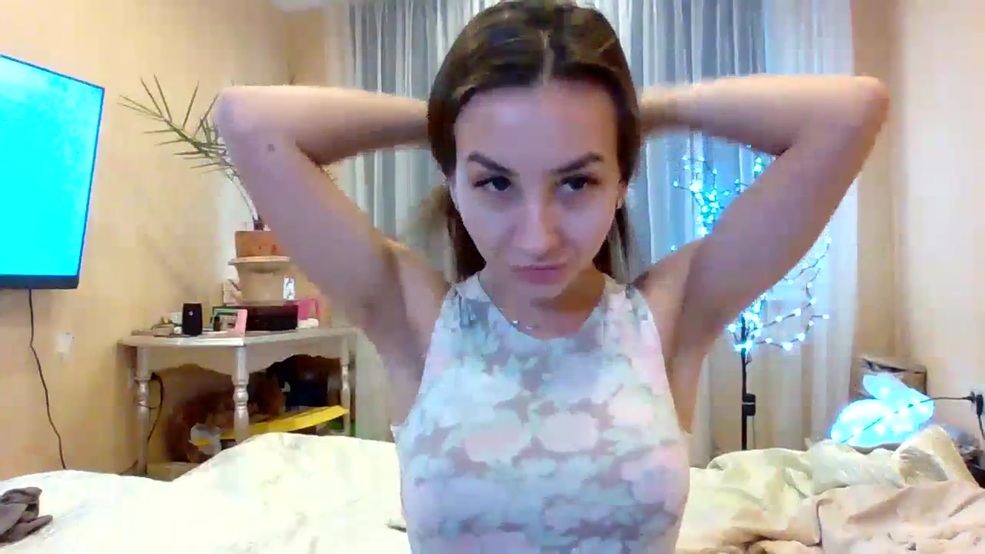Gallery image thumbnail from Wild_kitten_'s myfreecams stream on, 12/27/2023, 04:27 image 11 of 20