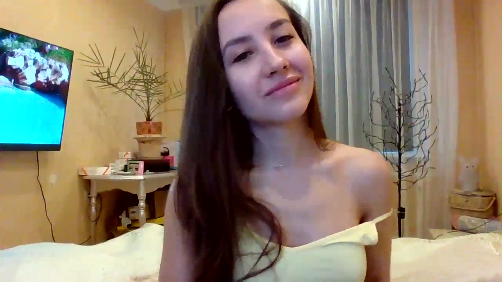 Gallery image thumbnail from Wild_kitten_'s myfreecams stream on, 01/06/2024, 04:17 image 8 of 20