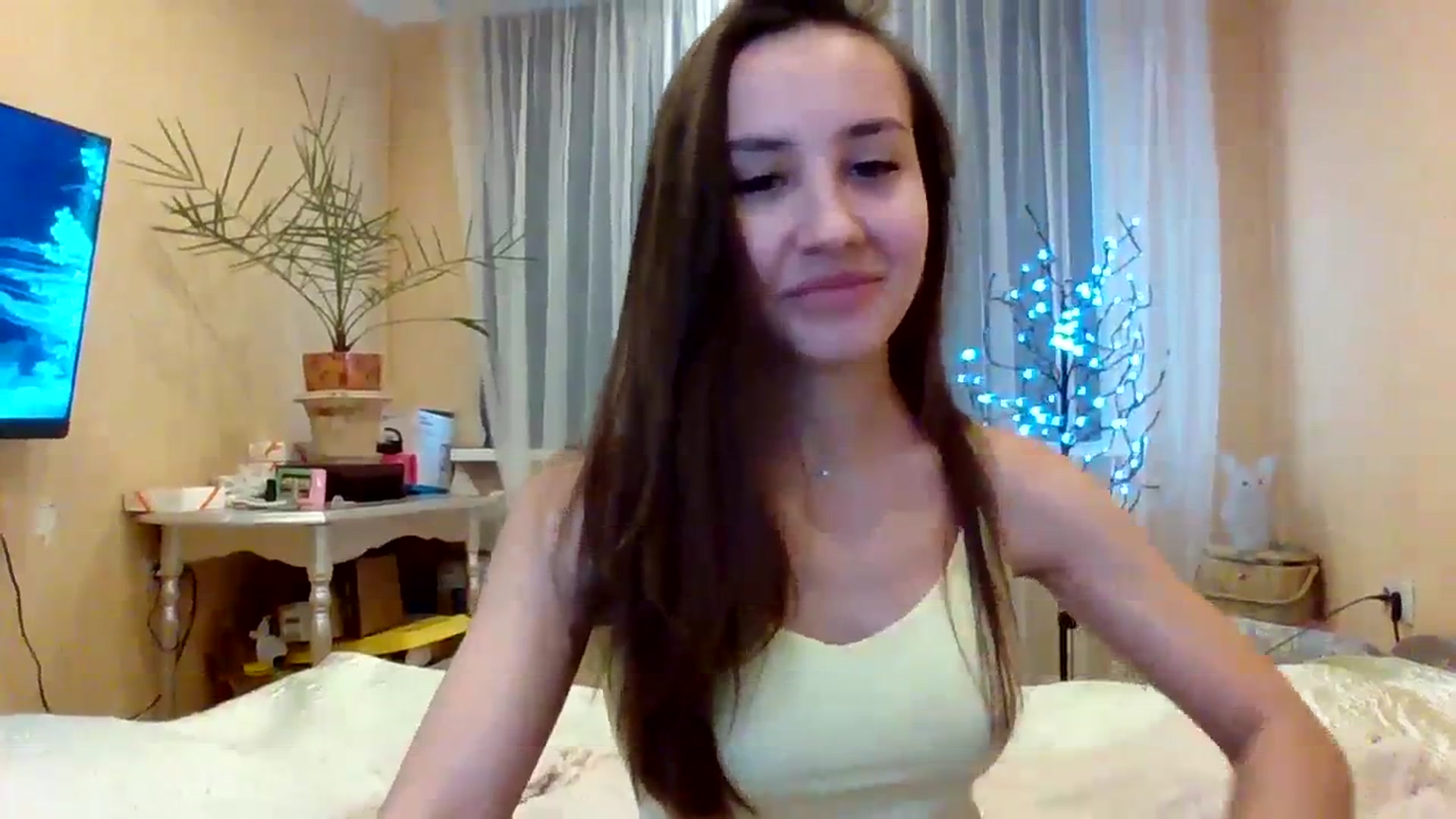 Gallery image thumbnail from Wild_kitten_'s myfreecams stream on, 01/06/2024, 04:38 image 5 of 20