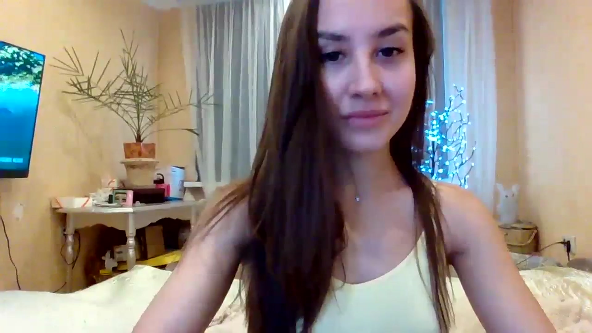 Gallery image thumbnail from Wild_kitten_'s myfreecams stream on, 01/06/2024, 04:38 image 3 of 20