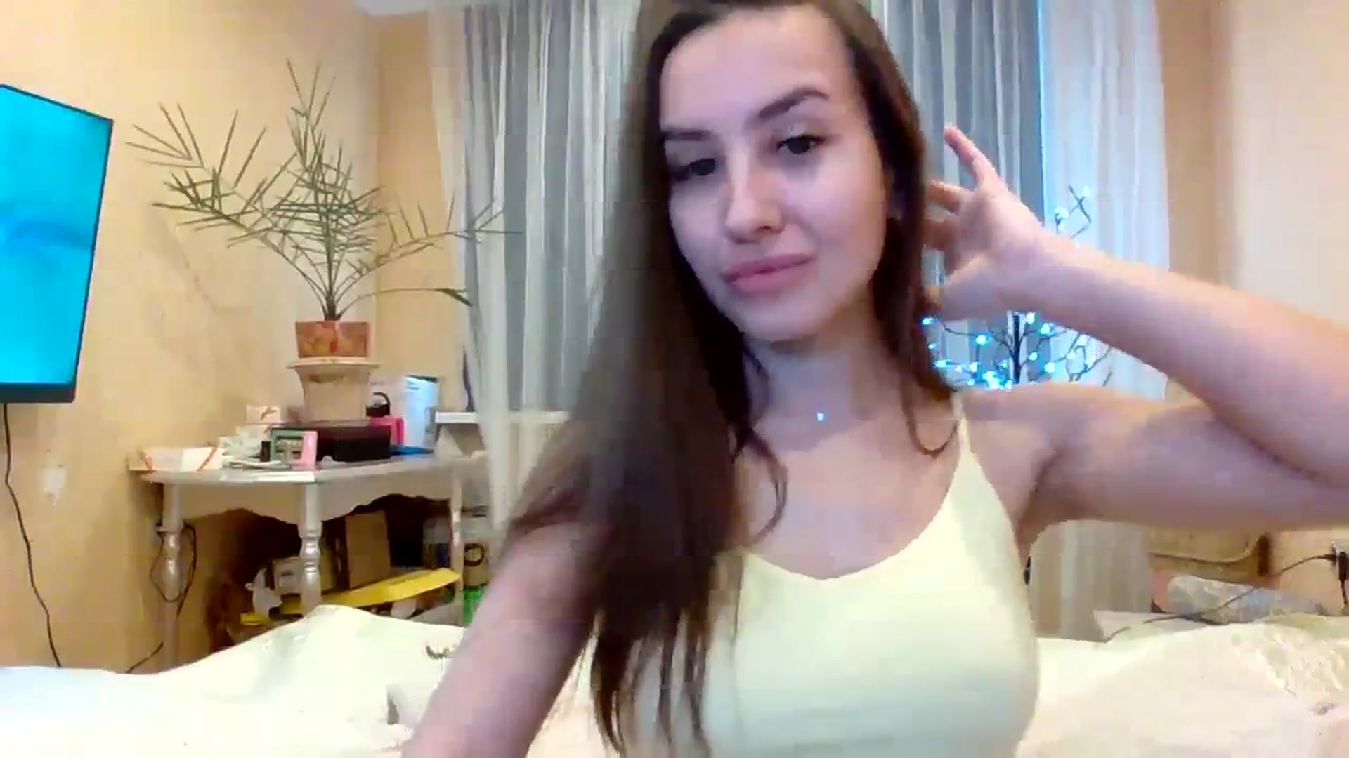 Gallery image thumbnail from Wild_kitten_'s myfreecams stream on, 01/06/2024, 04:38 image 19 of 20