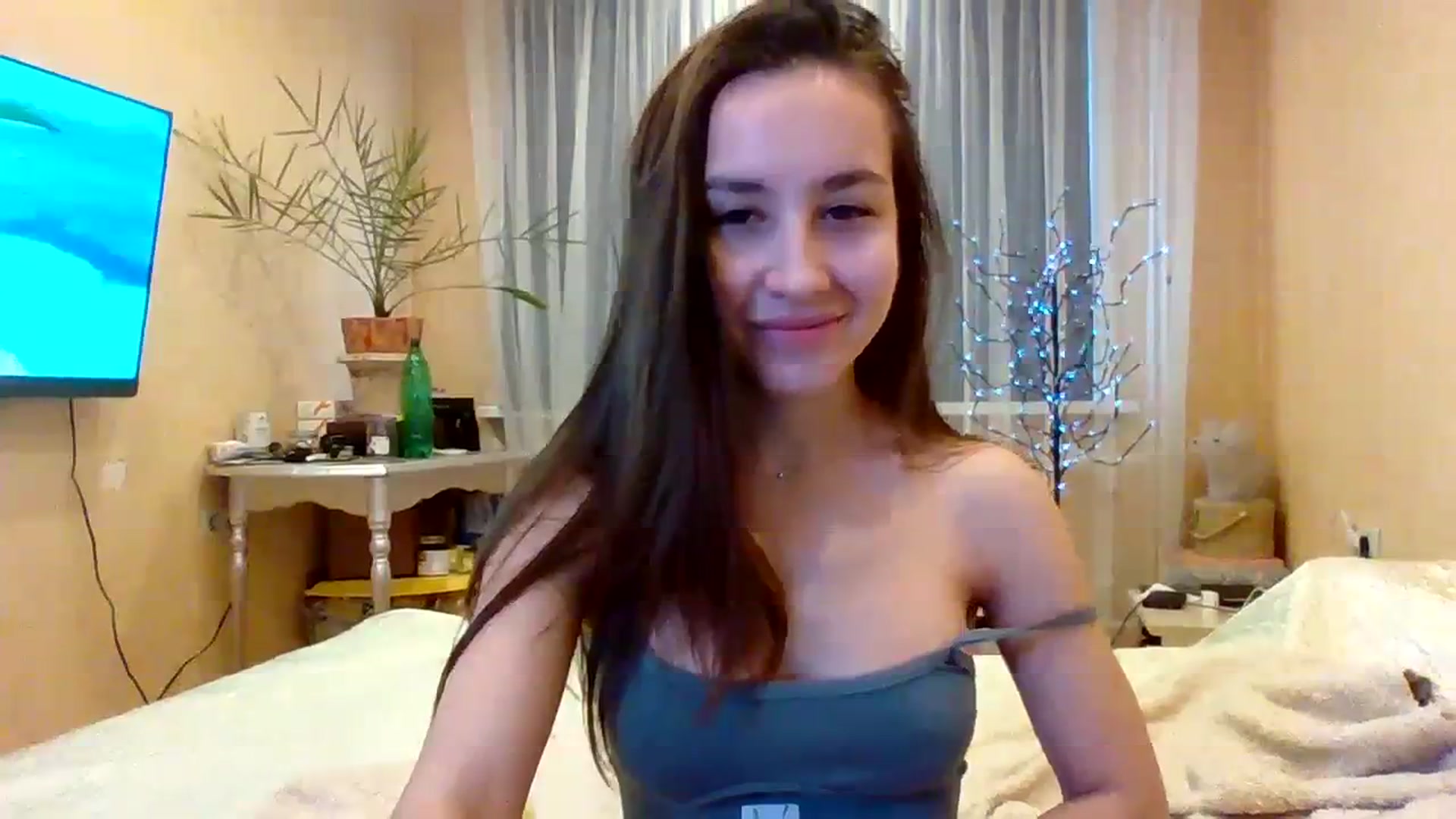 Gallery image thumbnail from Wild_kitten_'s myfreecams stream on, 02/09/2024, 04:33 image 14 of 20