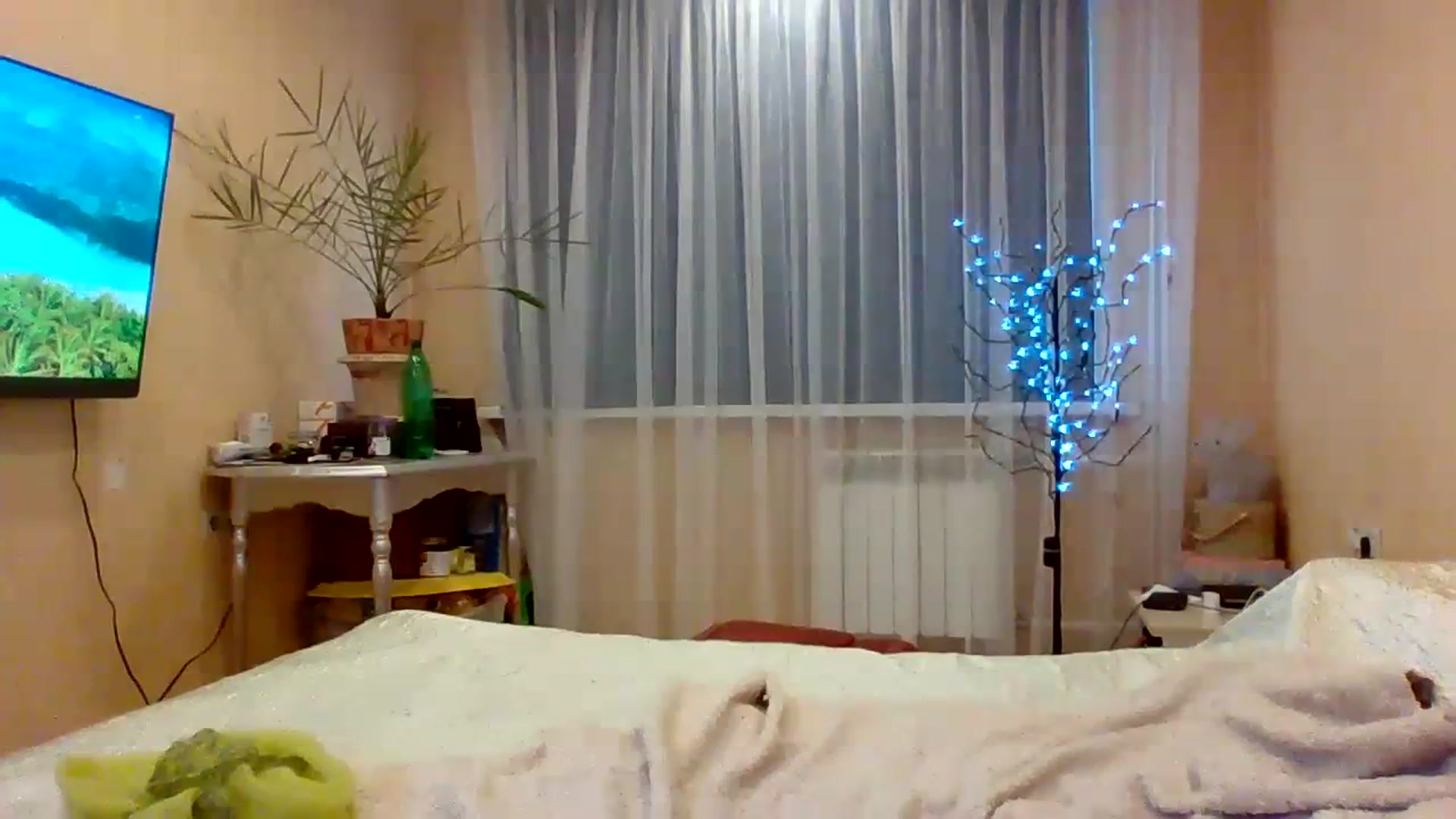 Gallery image thumbnail from Wild_kitten_'s myfreecams stream on, 02/09/2024, 04:33 image 17 of 20