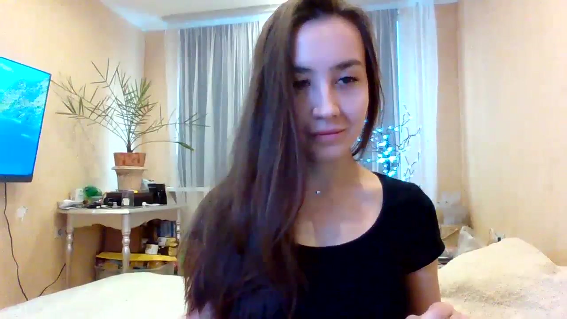 Gallery image thumbnail from Wild_kitten_'s myfreecams stream on, 02/12/2024, 04:49 image 12 of 20