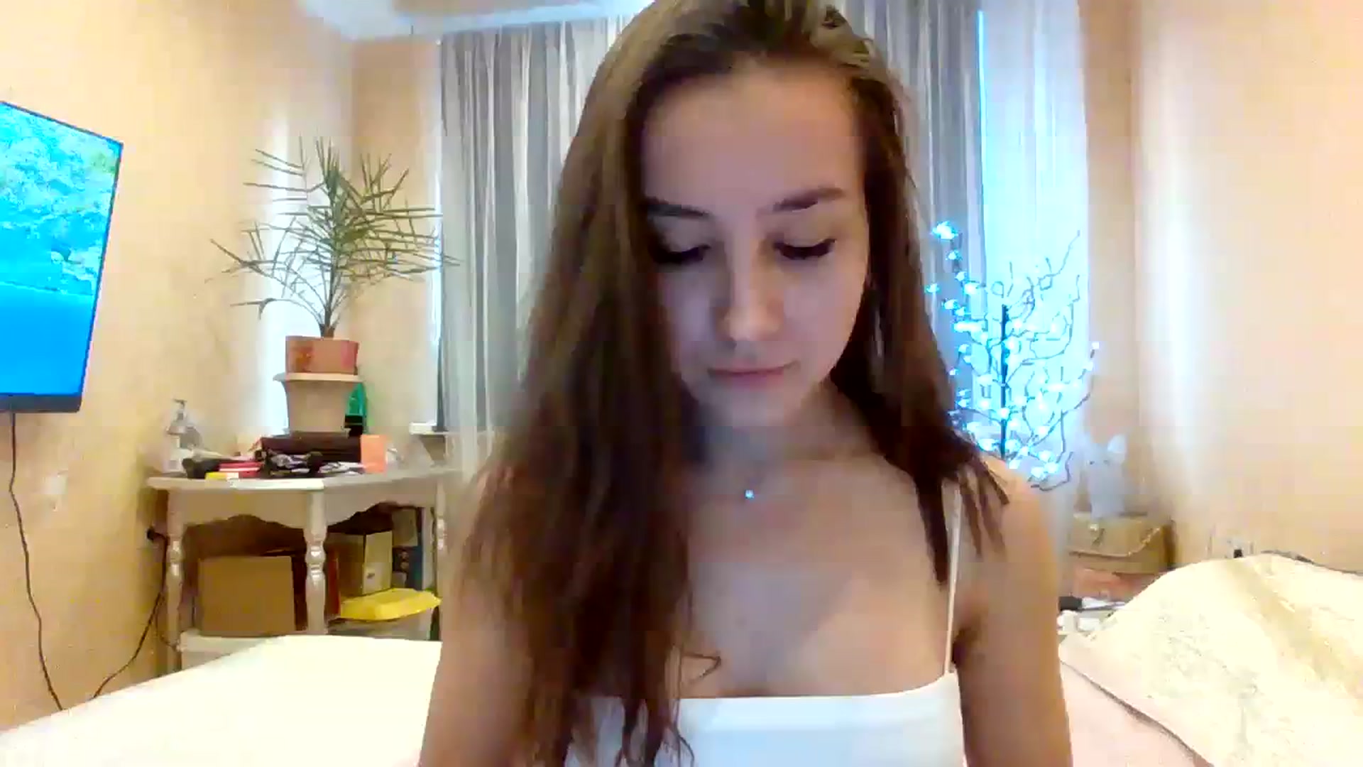 Gallery image thumbnail from Wild_kitten_'s myfreecams stream on, 02/22/2024, 05:11 image 1 of 20