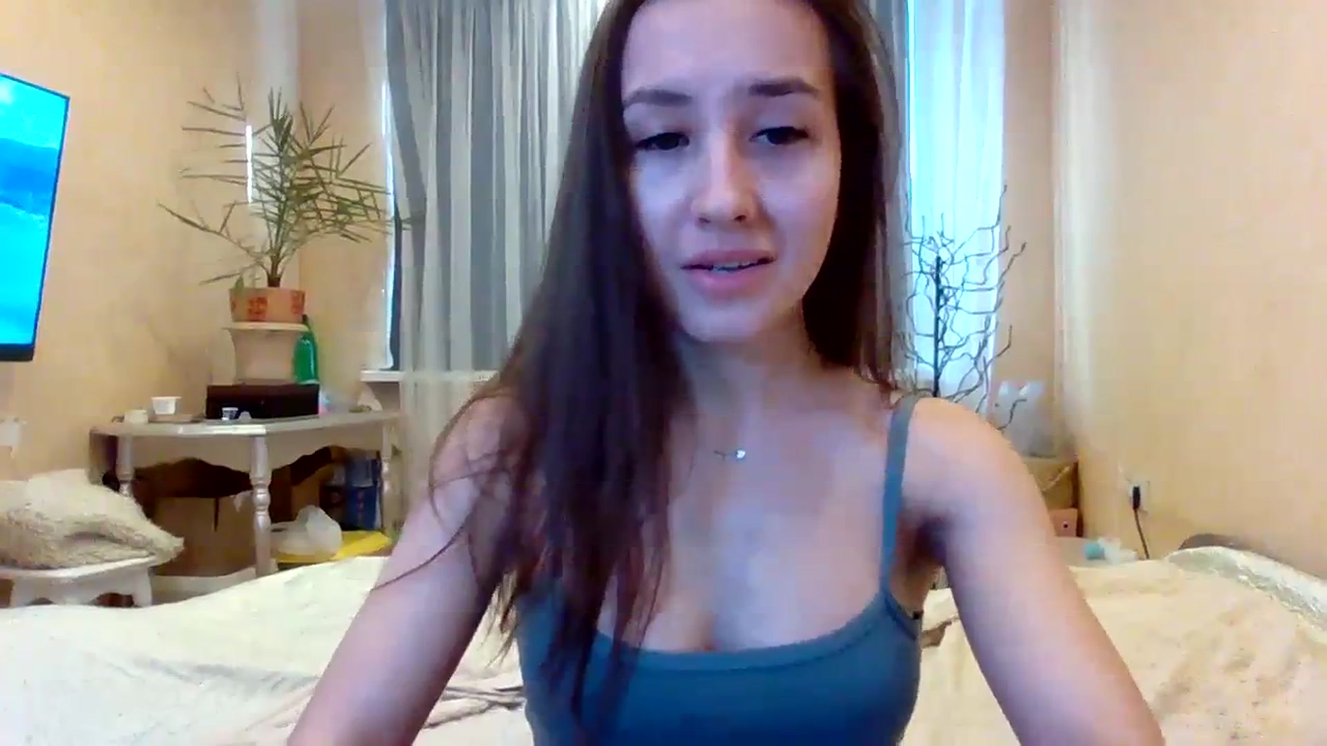 Gallery image thumbnail from Wild_kitten_'s myfreecams stream on, 03/08/2024, 04:19 image 17 of 20