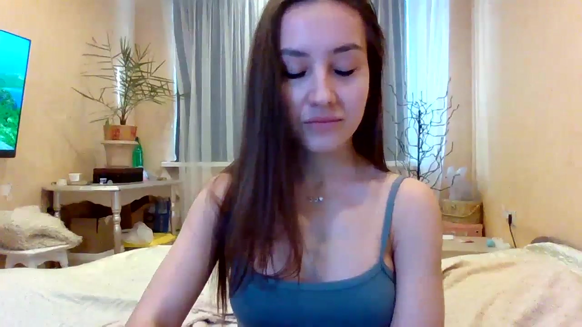 Gallery image thumbnail from Wild_kitten_'s myfreecams stream on, 03/08/2024, 06:03 image 3 of 20
