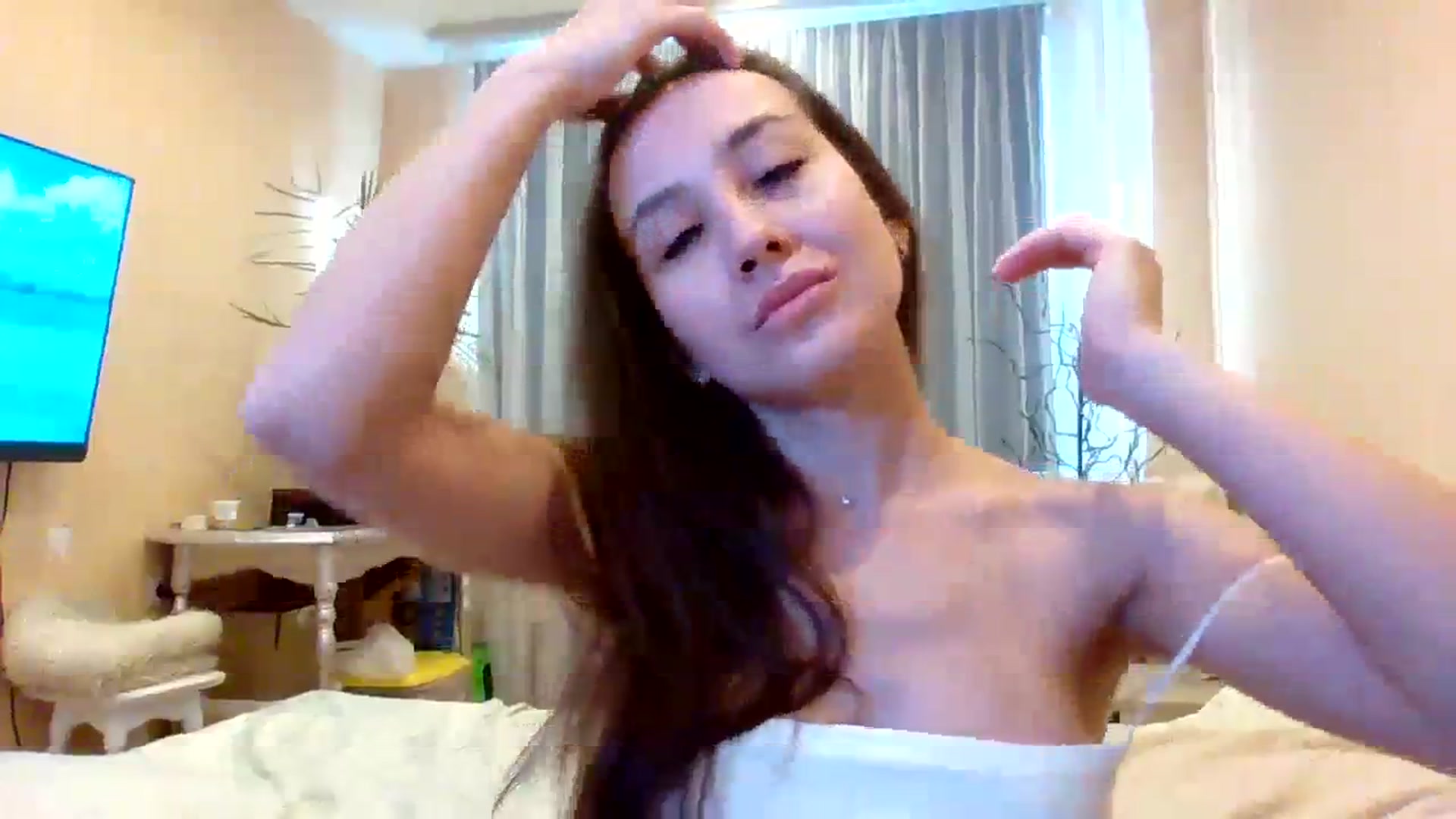 Gallery image thumbnail from Wild_kitten_'s myfreecams stream on, 03/09/2024, 04:09 image 16 of 20