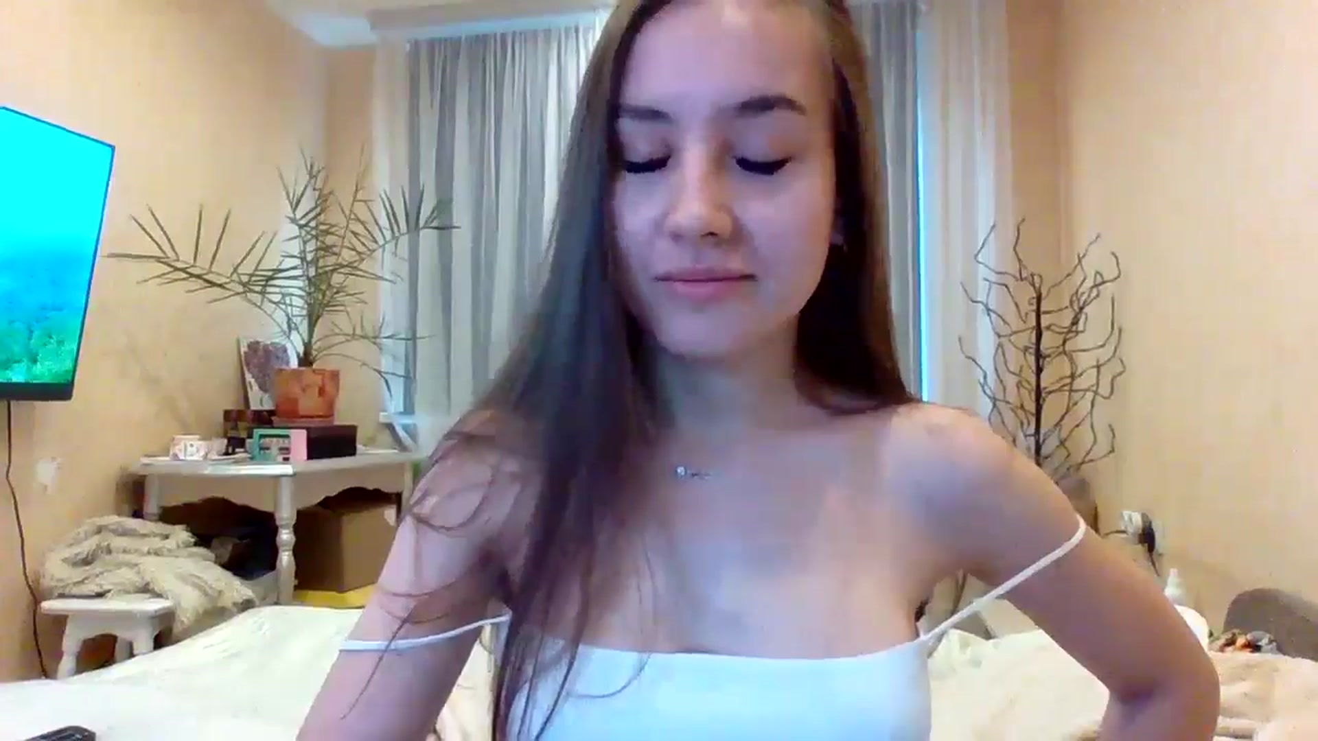 Gallery image thumbnail from Wild_kitten_'s myfreecams stream on, 06/04/2024, 04:05 image 19 of 20