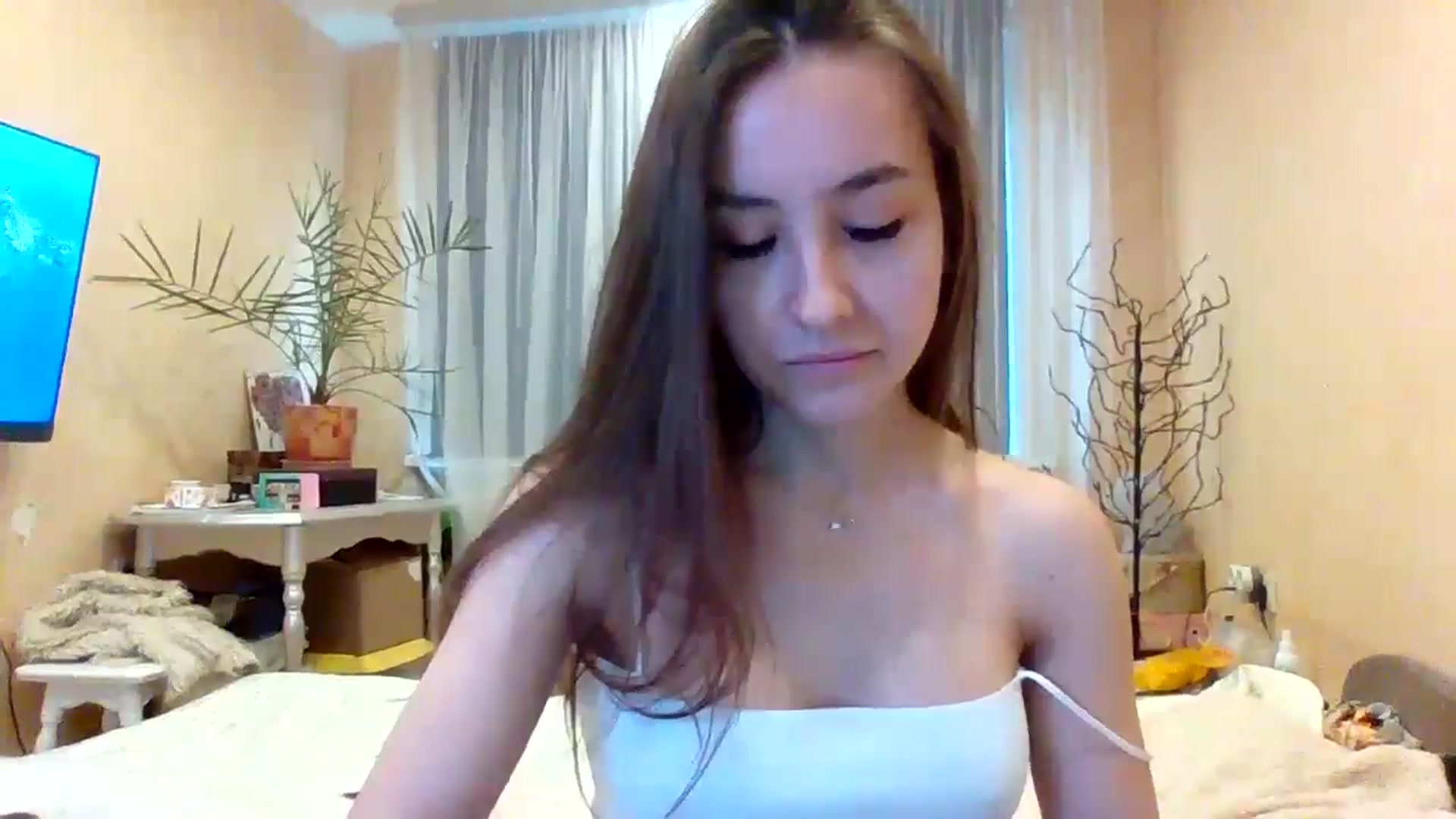 Gallery image thumbnail from Wild_kitten_'s myfreecams stream on, 06/04/2024, 04:33 image 17 of 20