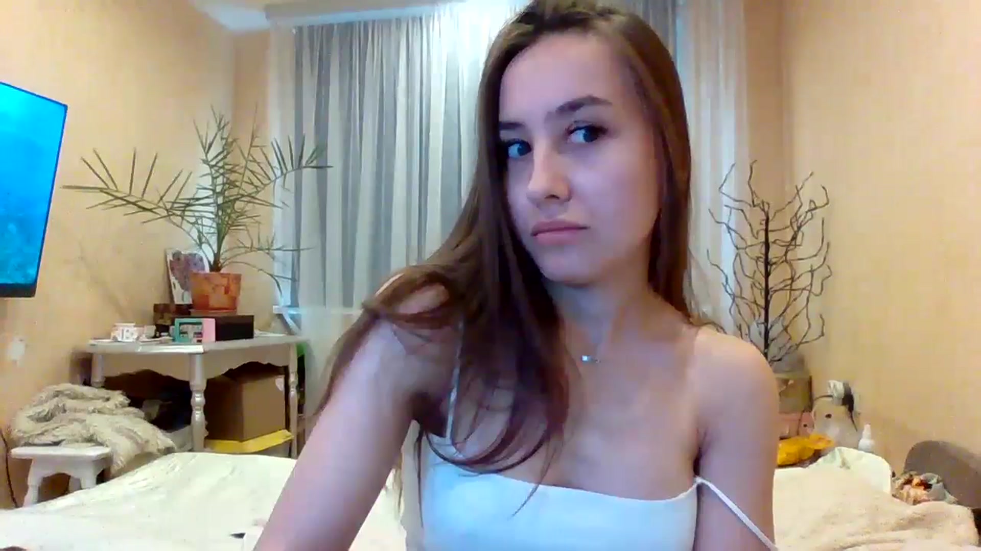 Gallery image thumbnail from Wild_kitten_'s myfreecams stream on, 06/04/2024, 04:33 image 18 of 20