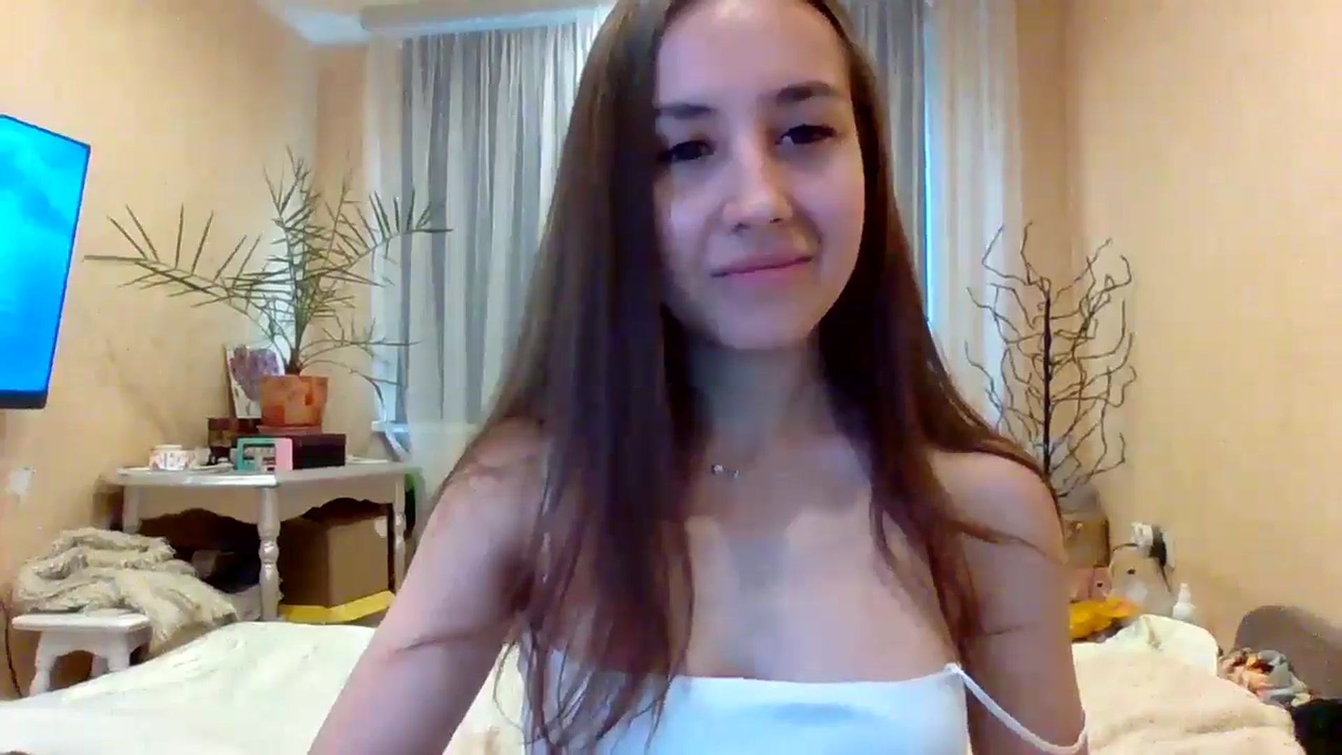 Gallery image thumbnail from Wild_kitten_'s myfreecams stream on, 06/04/2024, 05:01 image 13 of 20