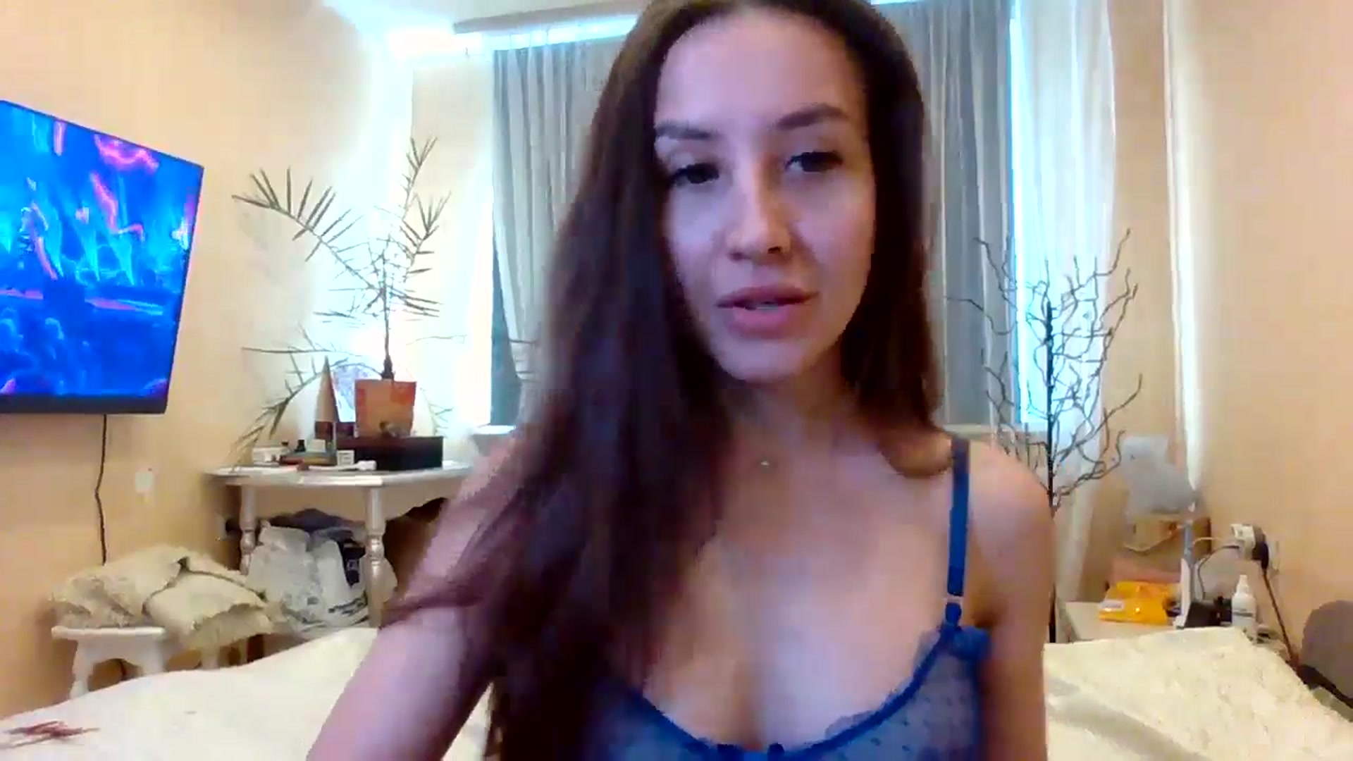 Gallery image thumbnail from Wild_kitten_'s myfreecams stream on, 06/20/2024, 03:43 image 4 of 20