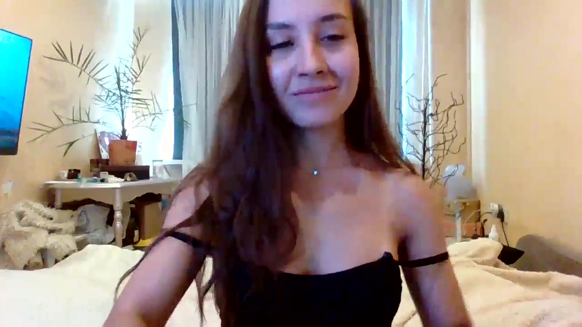 Gallery image thumbnail from Wild_kitten_'s myfreecams stream on, 07/07/2024, 04:34 image 16 of 20