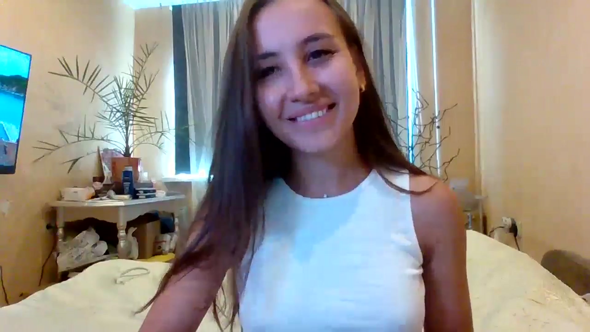 Gallery image thumbnail from Wild_kitten_'s myfreecams stream on, 07/18/2024, 03:52 image 17 of 20