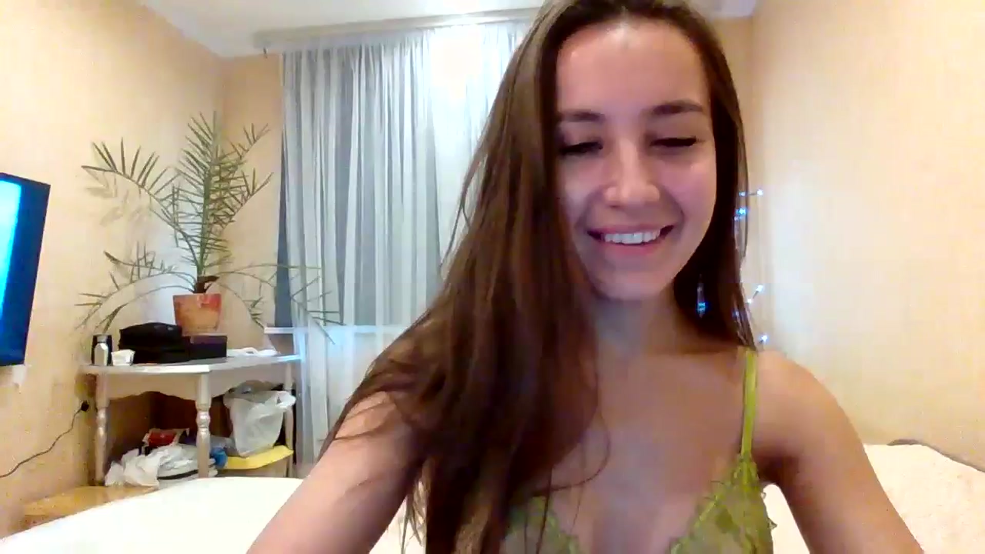 Gallery image thumbnail from Wild_kitten_'s myfreecams stream on, 11/03/2024, 03:00 image 7 of 20