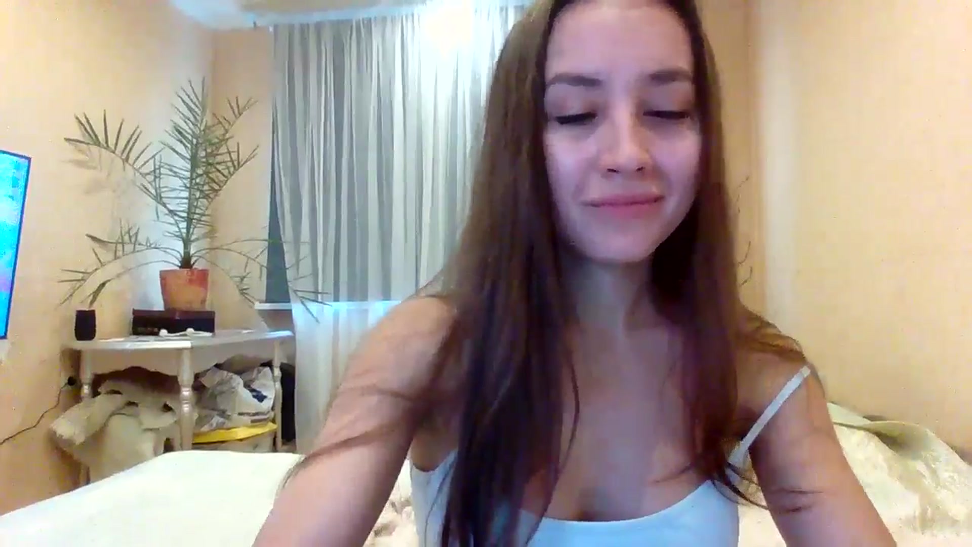 Gallery image thumbnail from Wild_kitten_'s myfreecams stream on, 11/15/2024, 04:27 image 11 of 20