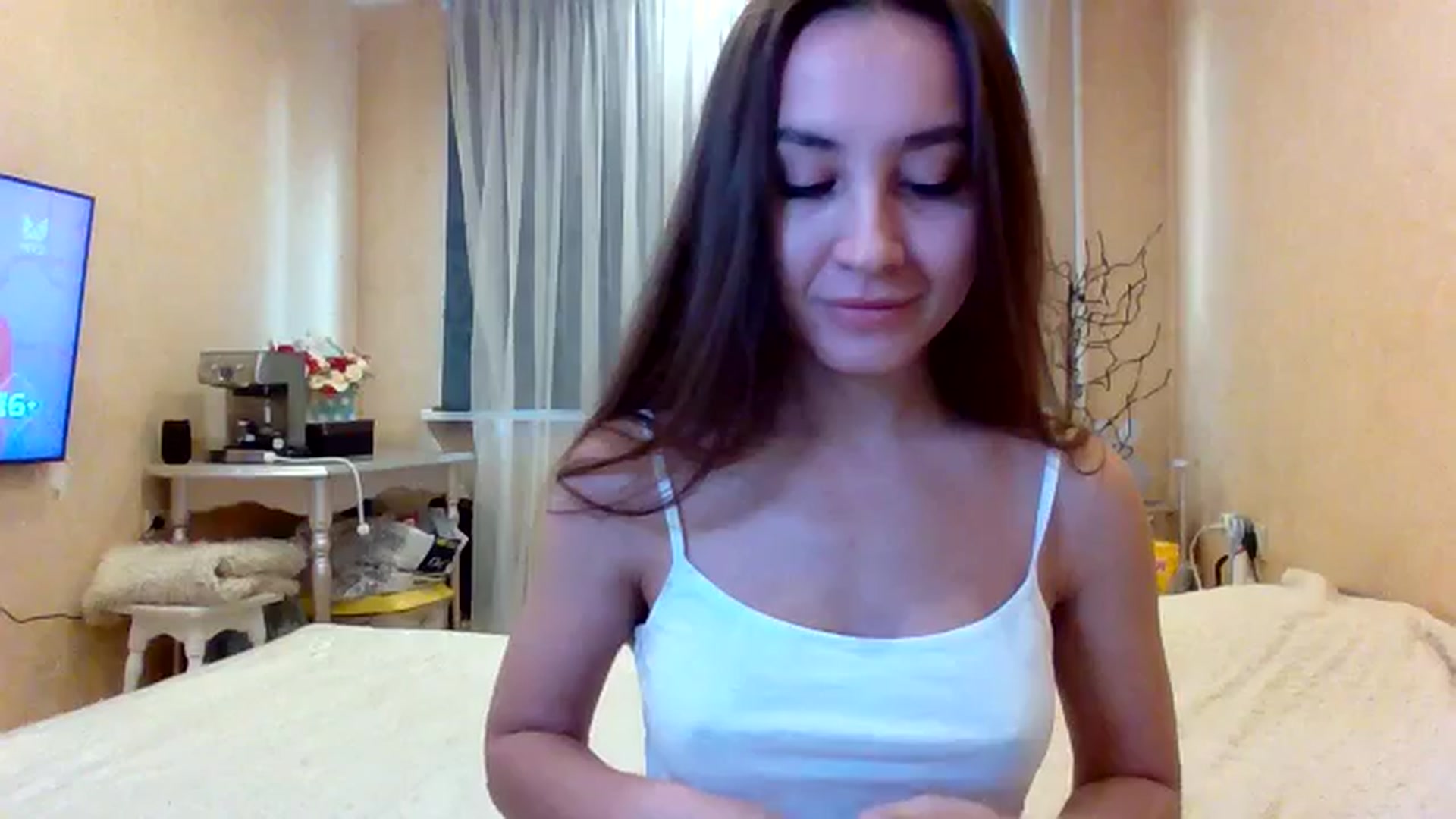 Gallery image thumbnail from Wild_kitten_'s myfreecams stream on, 11/19/2024, 03:34 image 20 of 20