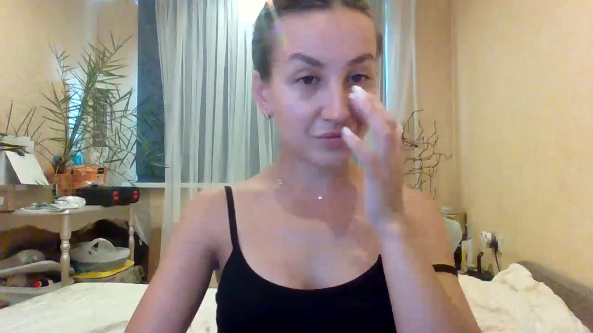 Gallery image thumbnail from Wild_kitten_'s myfreecams stream on, 08/17/2025, 05:19 image 4 of 20