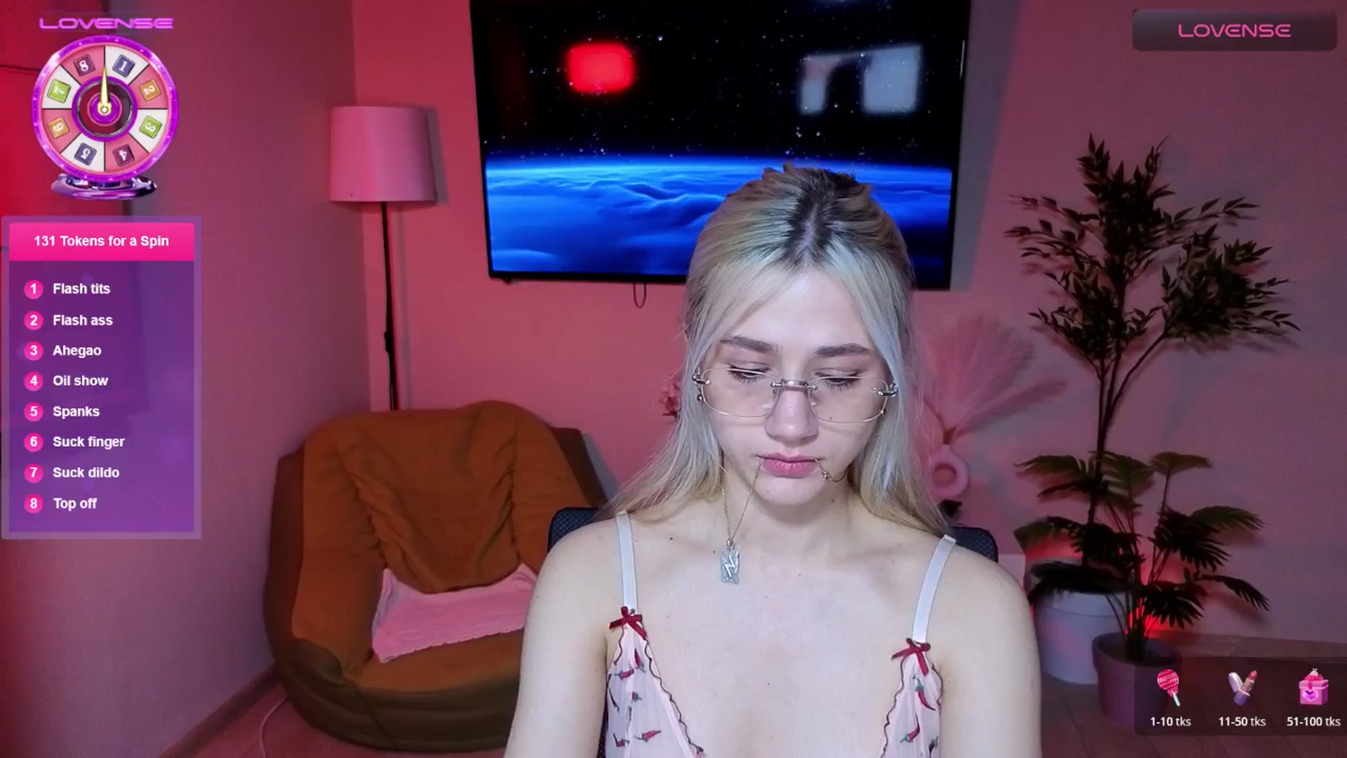 Gallery image thumbnail from Wildberry's myfreecams stream on, 05/01/2026, 13:35 image 19 of 20
