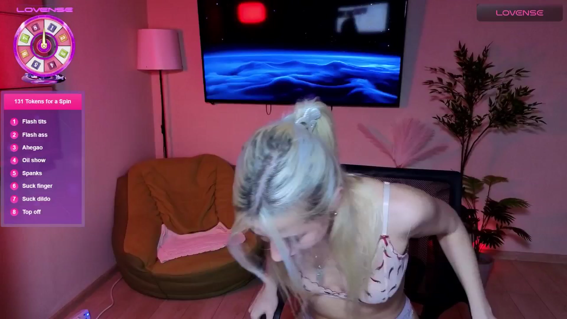 Gallery image thumbnail from Wildberry's myfreecams stream on, 05/01/2026, 14:50 image 14 of 20