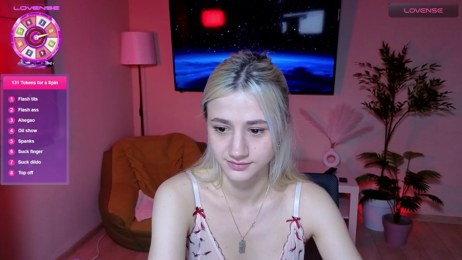 Gallery image thumbnail from Wildberry's myfreecams stream on, 05/01/2026, 15:38 image 2 of 20