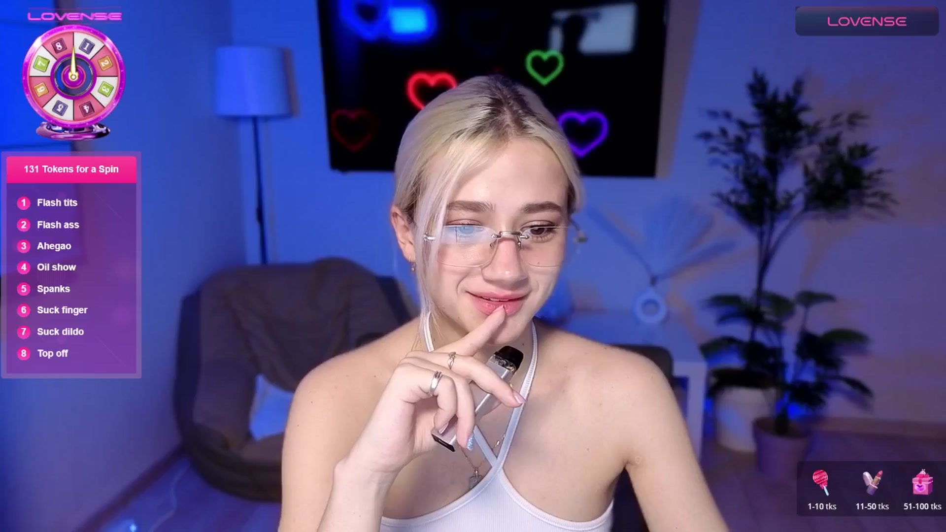 Gallery image thumbnail from Wildberry's myfreecams stream on, 05/04/2026, 16:03 image 3 of 20