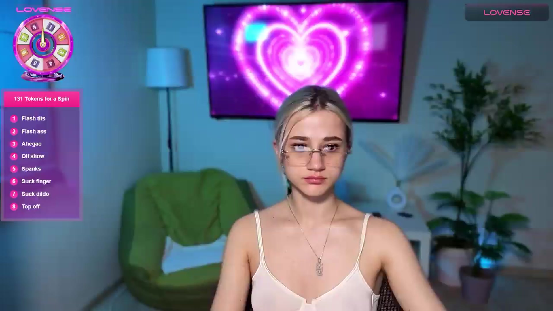 Gallery image thumbnail from Wildberry's myfreecams stream on, 05/05/2026, 11:34 image 4 of 20