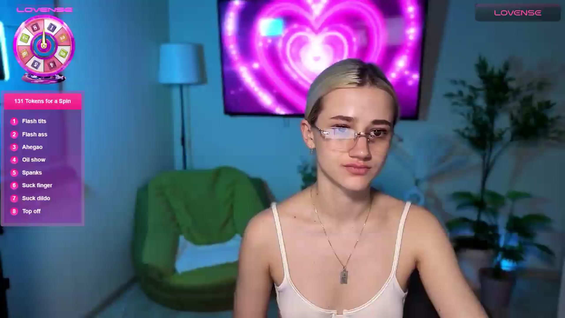 Gallery image thumbnail from Wildberry's myfreecams stream on, 05/05/2026, 15:07 image 17 of 20