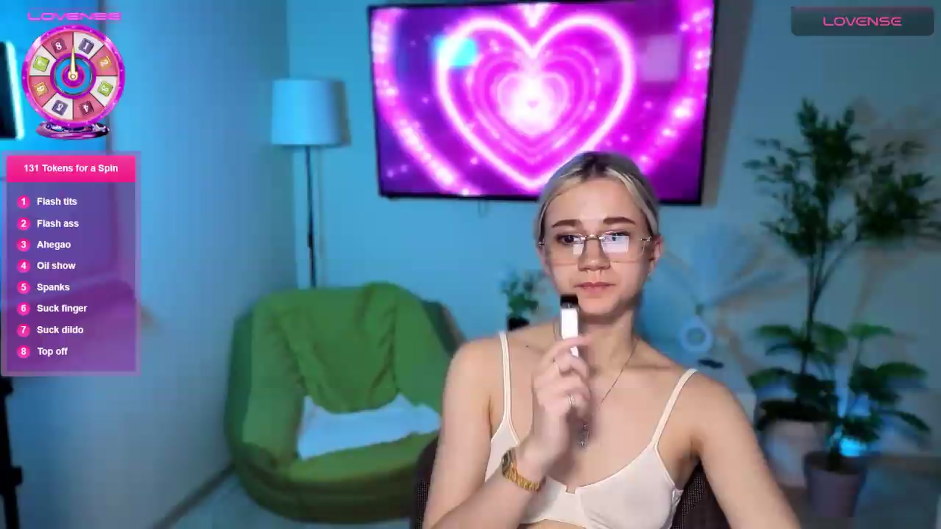 Gallery image thumbnail from Wildberry's myfreecams stream on, 05/05/2026, 15:07 image 8 of 20