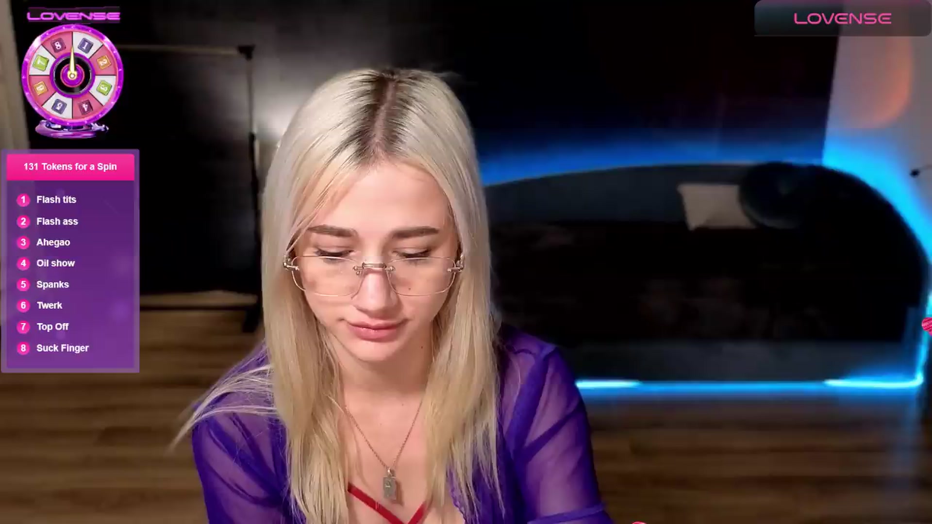 Gallery image thumbnail from Wildberry's myfreecams stream on, 05/15/2026, 13:16 image 16 of 20