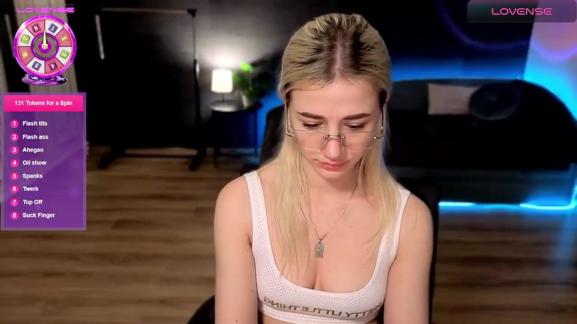 Gallery image thumbnail from Wildberry's myfreecams stream on, 06/05/2026, 14:33 image 15 of 20