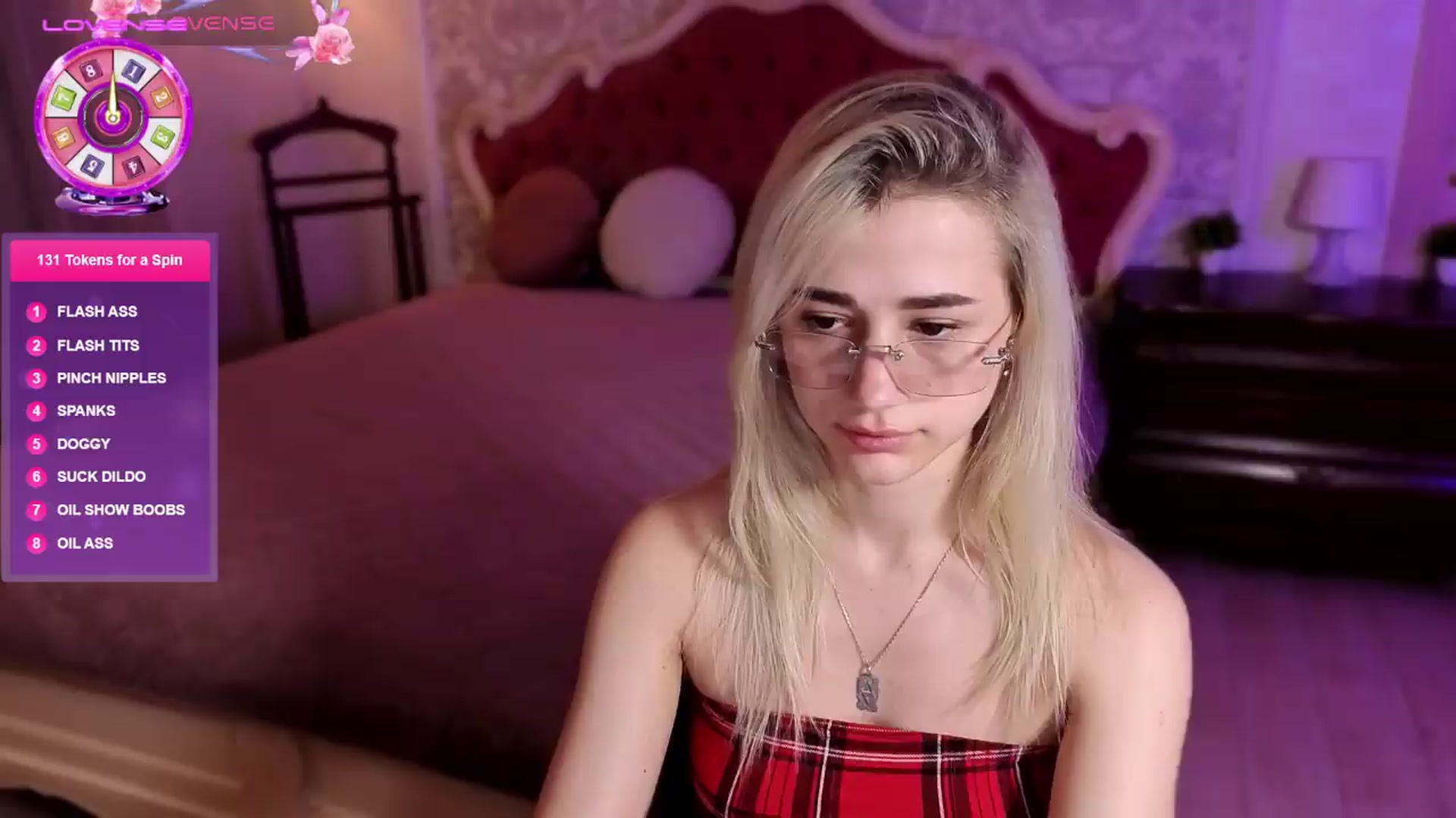 Gallery image thumbnail from Wildberry's myfreecams stream on, 06/12/2026, 10:02 image 2 of 20