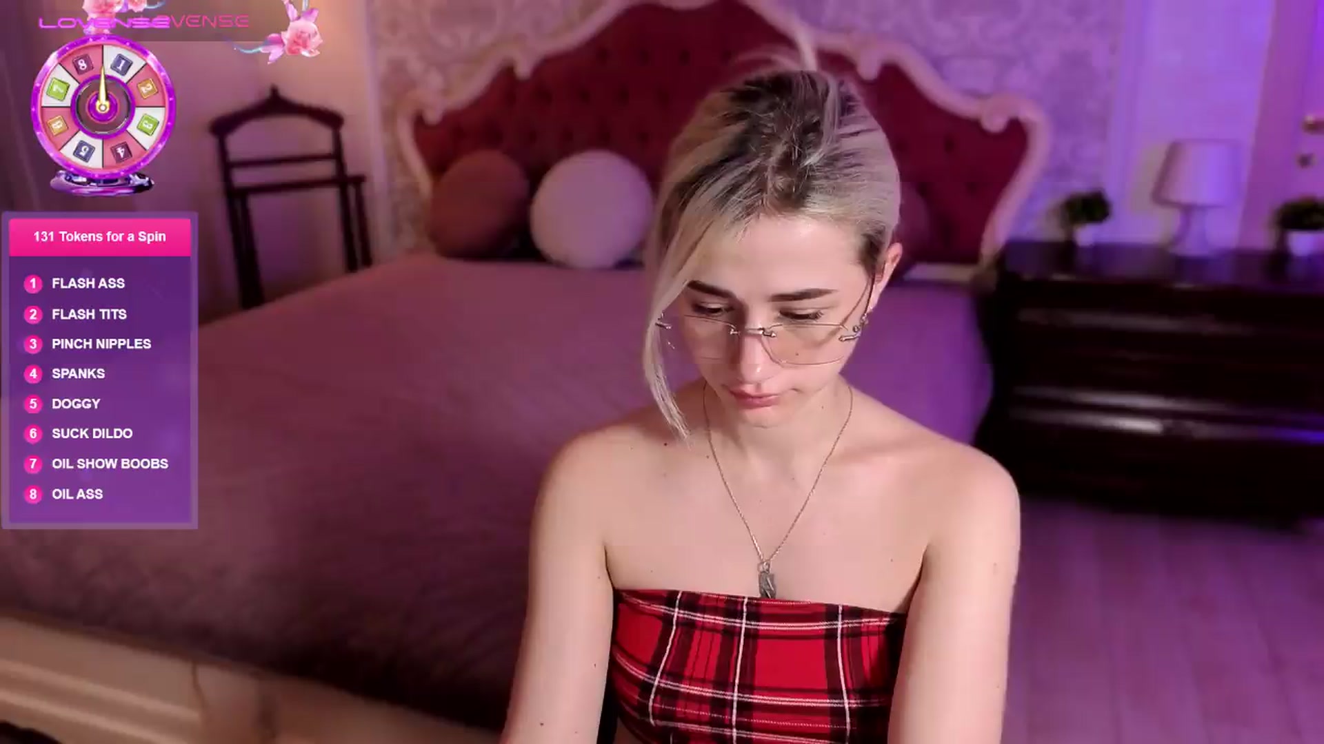 Gallery image thumbnail from Wildberry's myfreecams stream on, 06/12/2026, 12:55 image 3 of 20