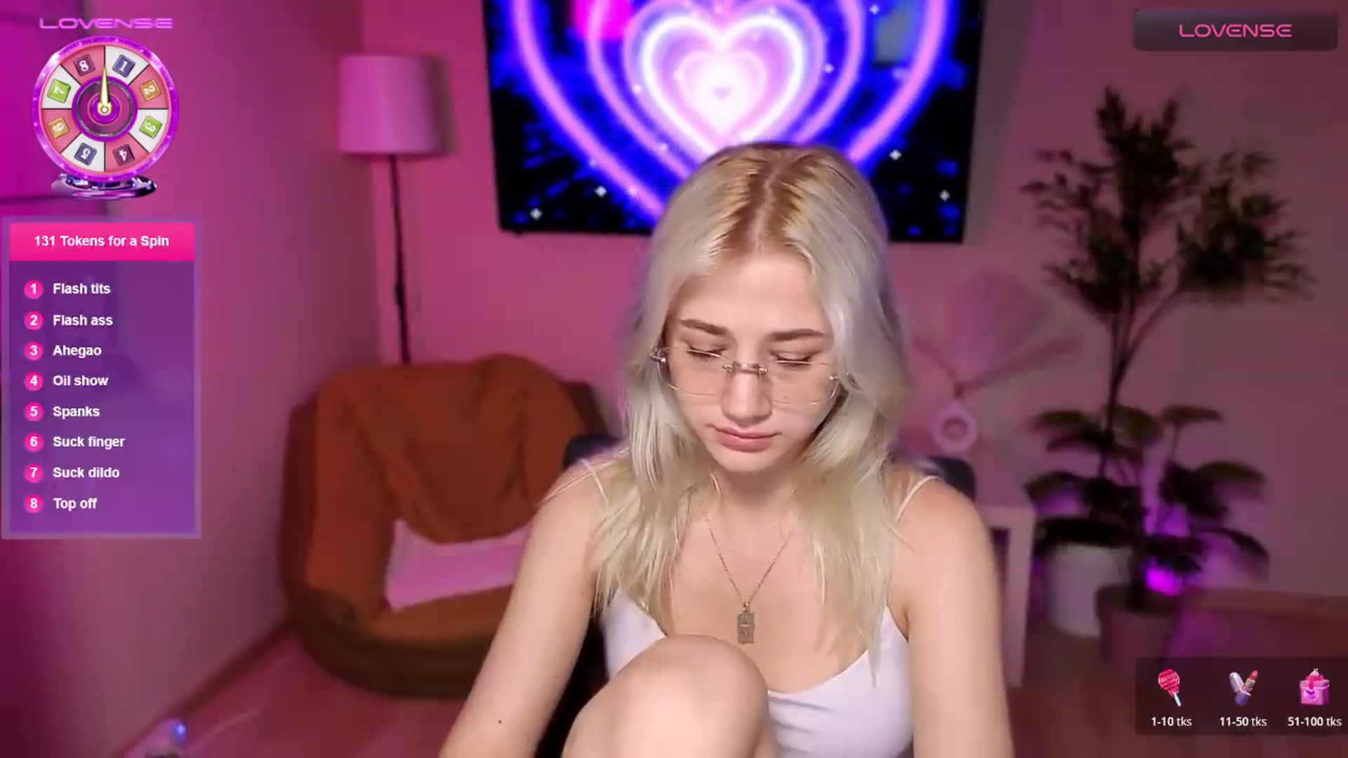 Gallery image thumbnail from Wildberry's myfreecams stream on, 06/23/2026, 09:39 image 3 of 20