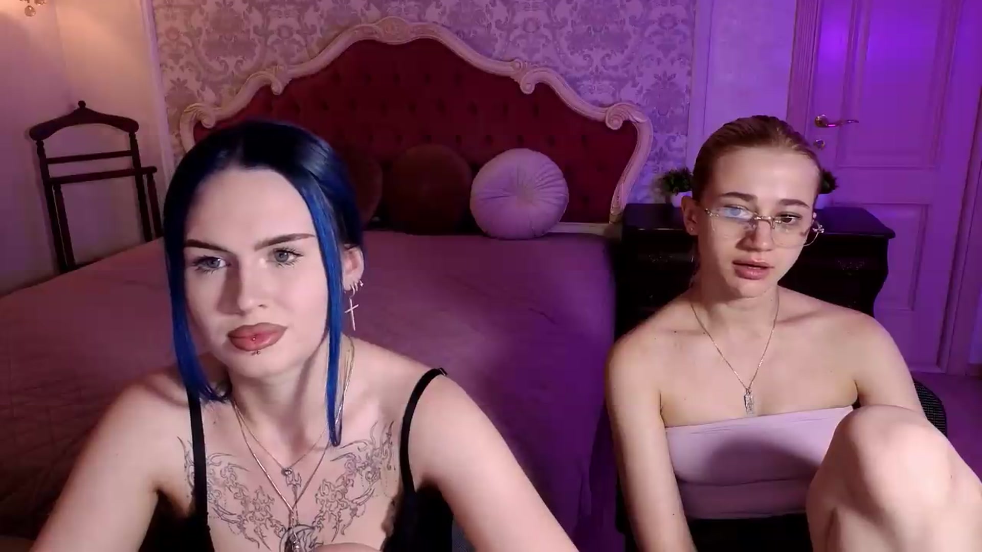 Gallery image thumbnail from Wildberry's myfreecams stream on, 06/25/2026, 10:28 image 17 of 20
