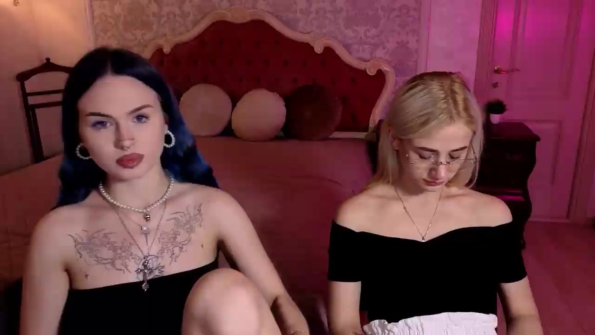 Gallery image thumbnail from Wildberry's myfreecams stream on, 06/29/2026, 10:21 image 13 of 20