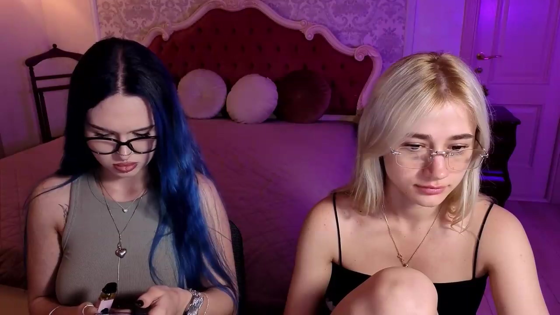 Gallery image thumbnail from Wildberry's myfreecams stream on, 07/01/2026, 13:21 image 16 of 20