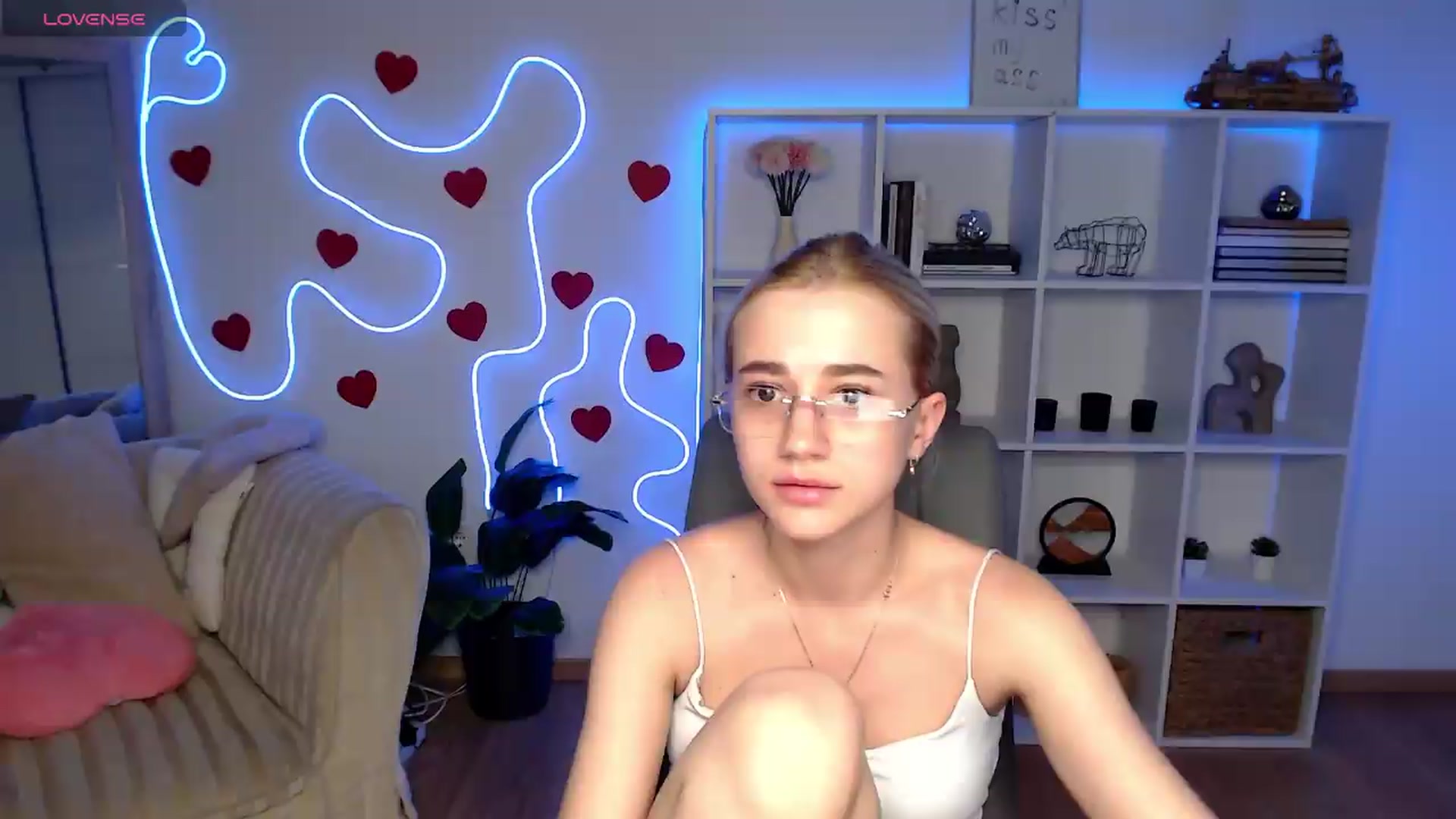 Gallery image thumbnail from Wildberry's myfreecams stream on, 07/02/2026, 17:06 image 15 of 20
