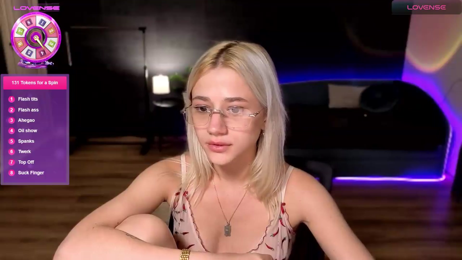 Gallery image thumbnail from Wildberry's myfreecams stream on, 07/31/2026, 12:51 image 14 of 20