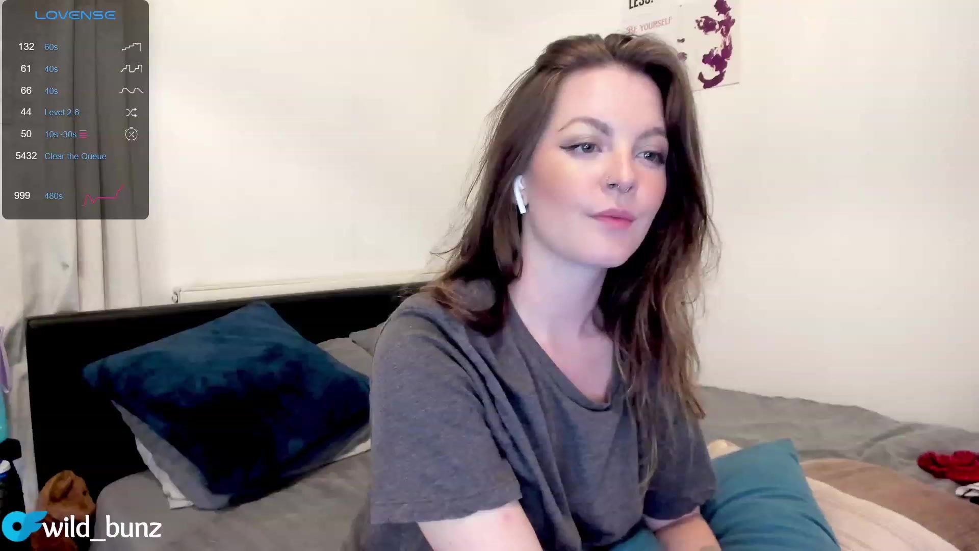 Gallery image thumbnail from Wildbunz's myfreecams stream on, 10/07/2023, 17:49 image 14 of 20