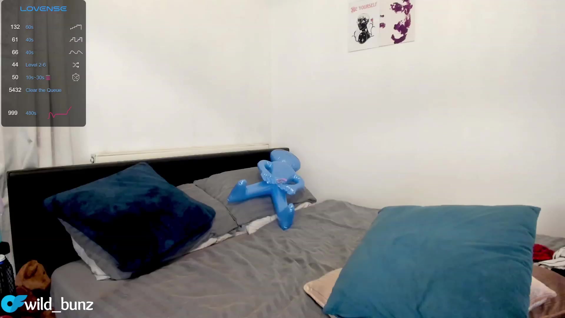 Gallery image thumbnail from Wildbunz's myfreecams stream on, 10/07/2023, 17:49 image 15 of 20