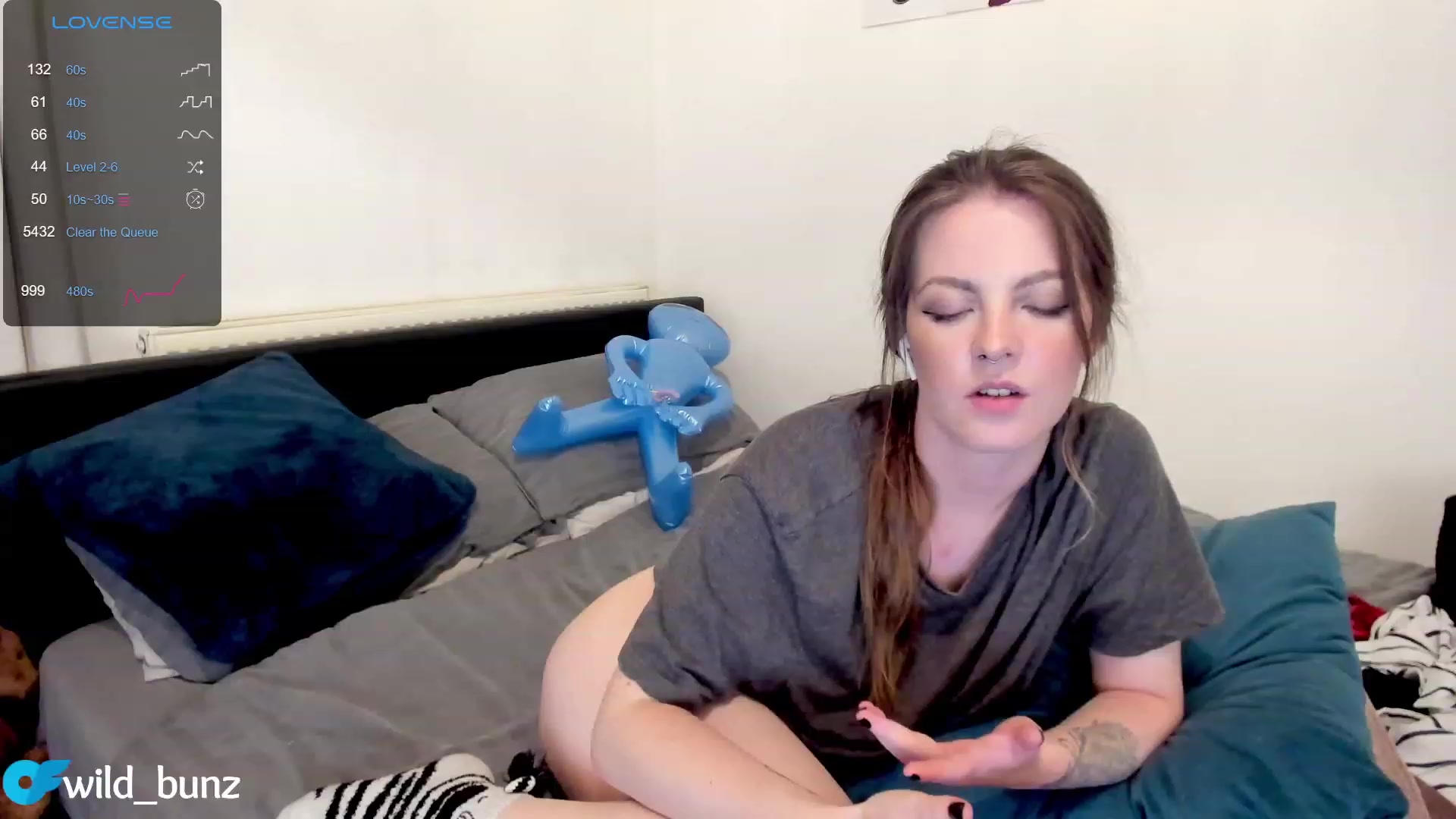 Gallery image thumbnail from Wildbunz's myfreecams stream on, 10/07/2023, 17:49 image 11 of 20