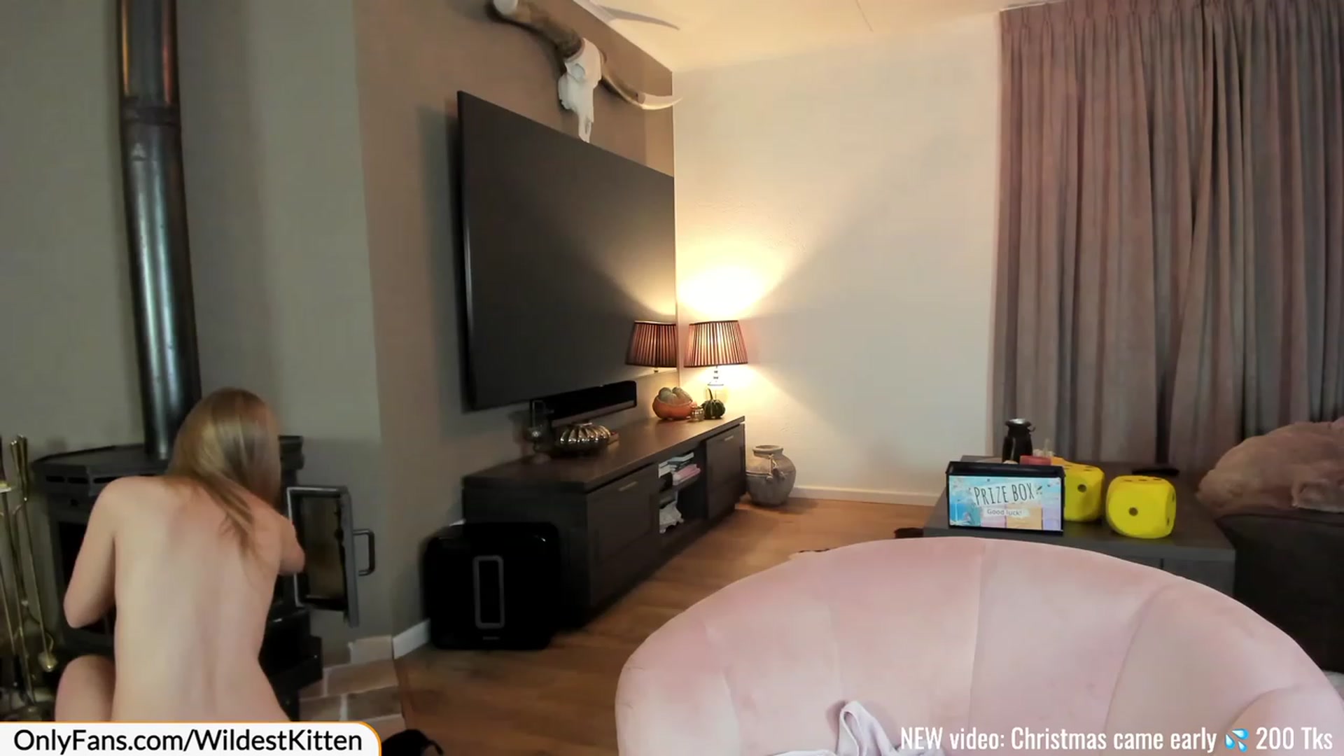 Gallery image thumbnail from WildestKitten's myfreecams stream on, 11/22/2022, 23:37 image 8 of 20
