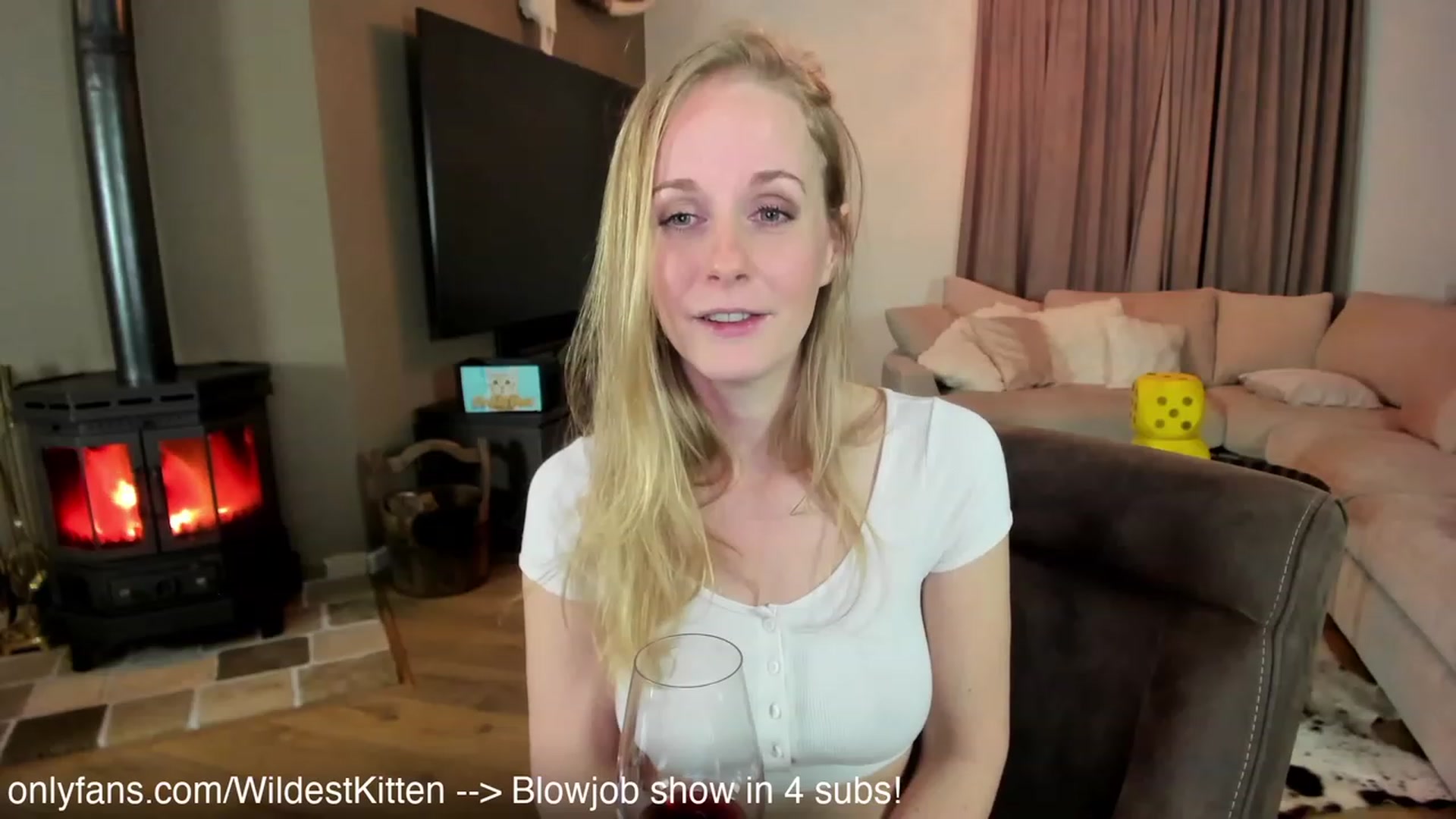 Gallery image thumbnail from WildestKitten's myfreecams stream on, 12/17/2022, 24:05 image 9 of 20