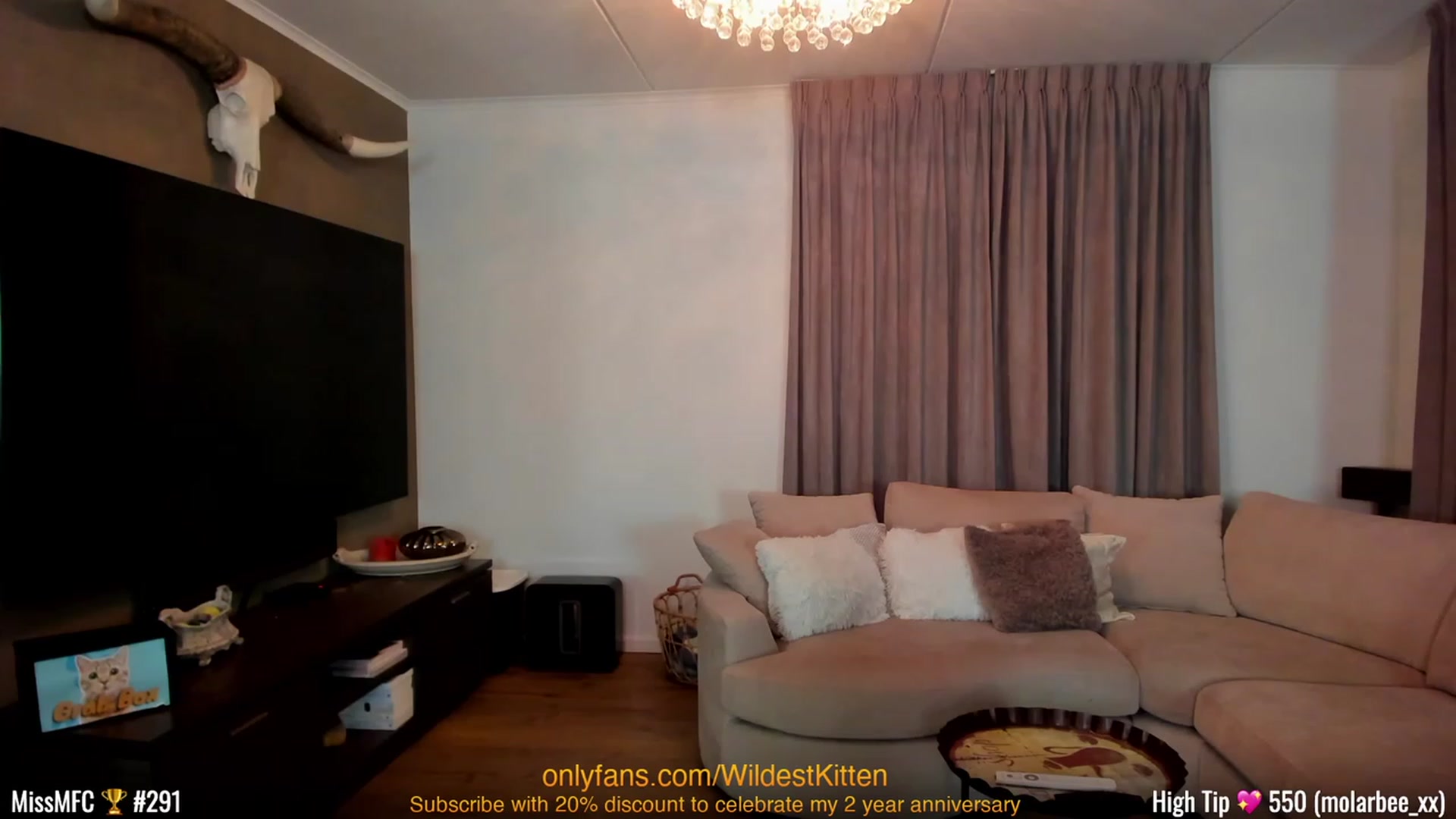 Gallery image thumbnail from WildestKitten's myfreecams stream on, 03/16/2023, 24:12 image 11 of 20